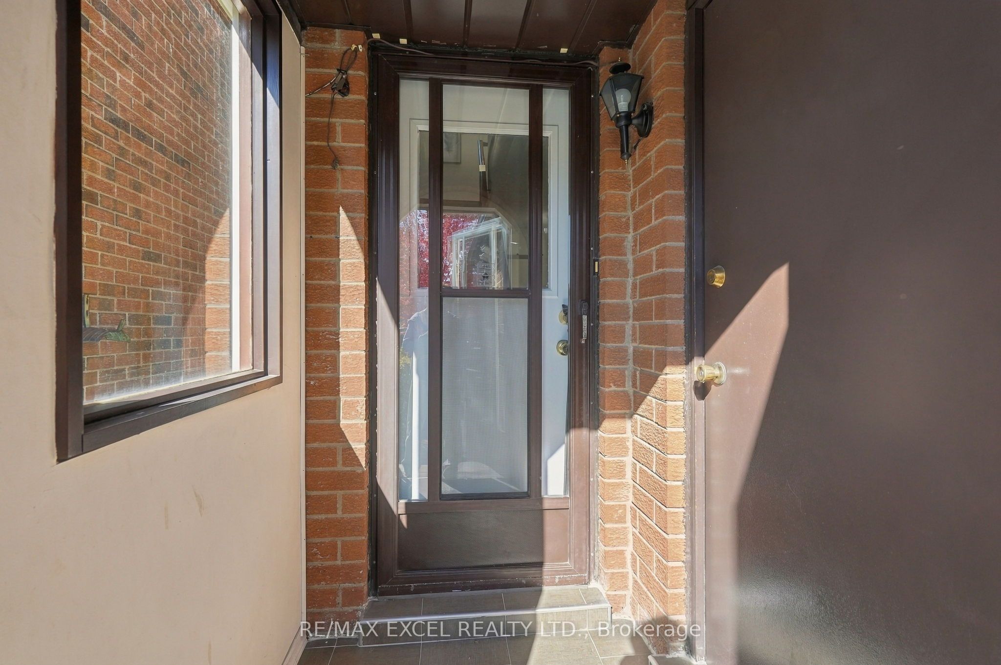 97 Tangmere Crescent Property Photo 34