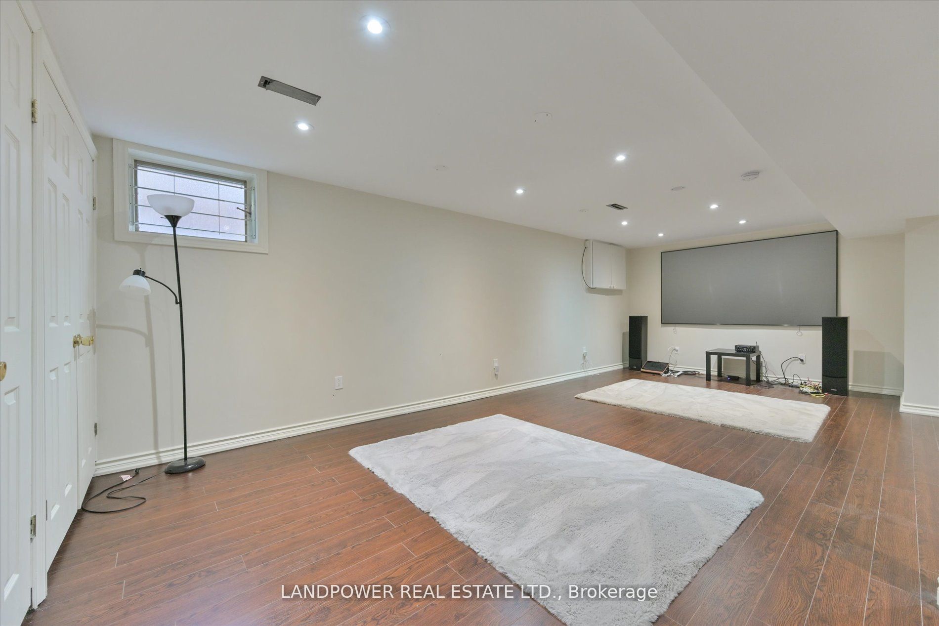 14 Carlton Road Property Photo 31