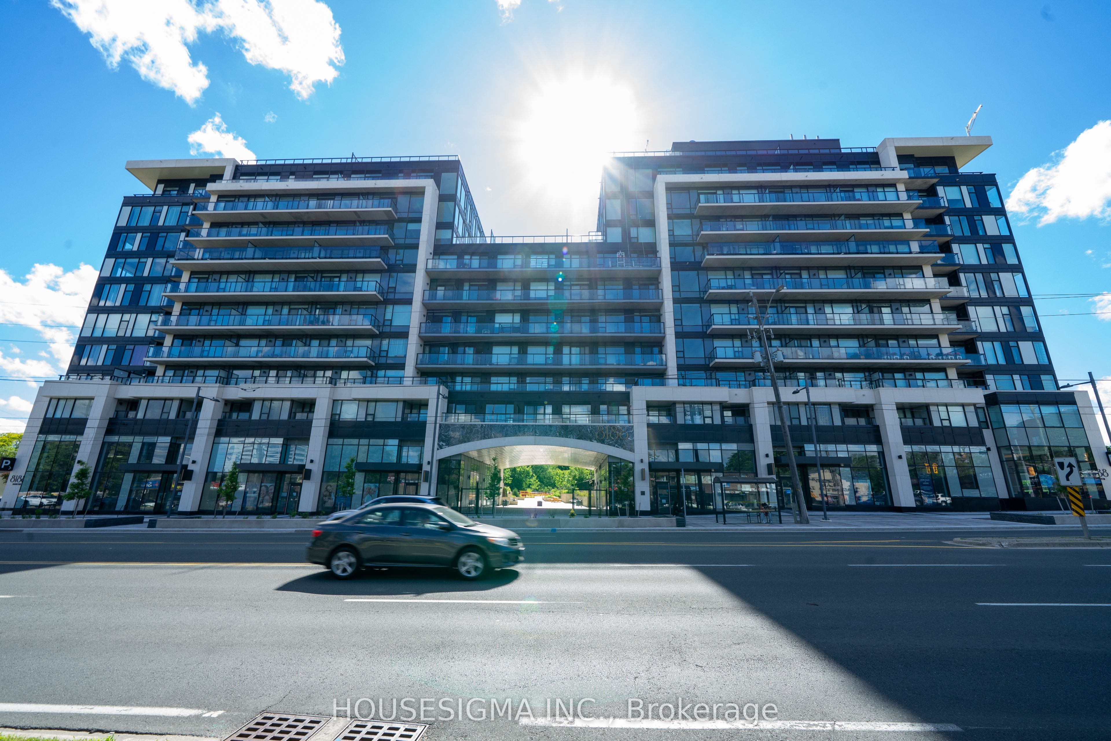 8188 Yonge Street 820 Property Photo 1