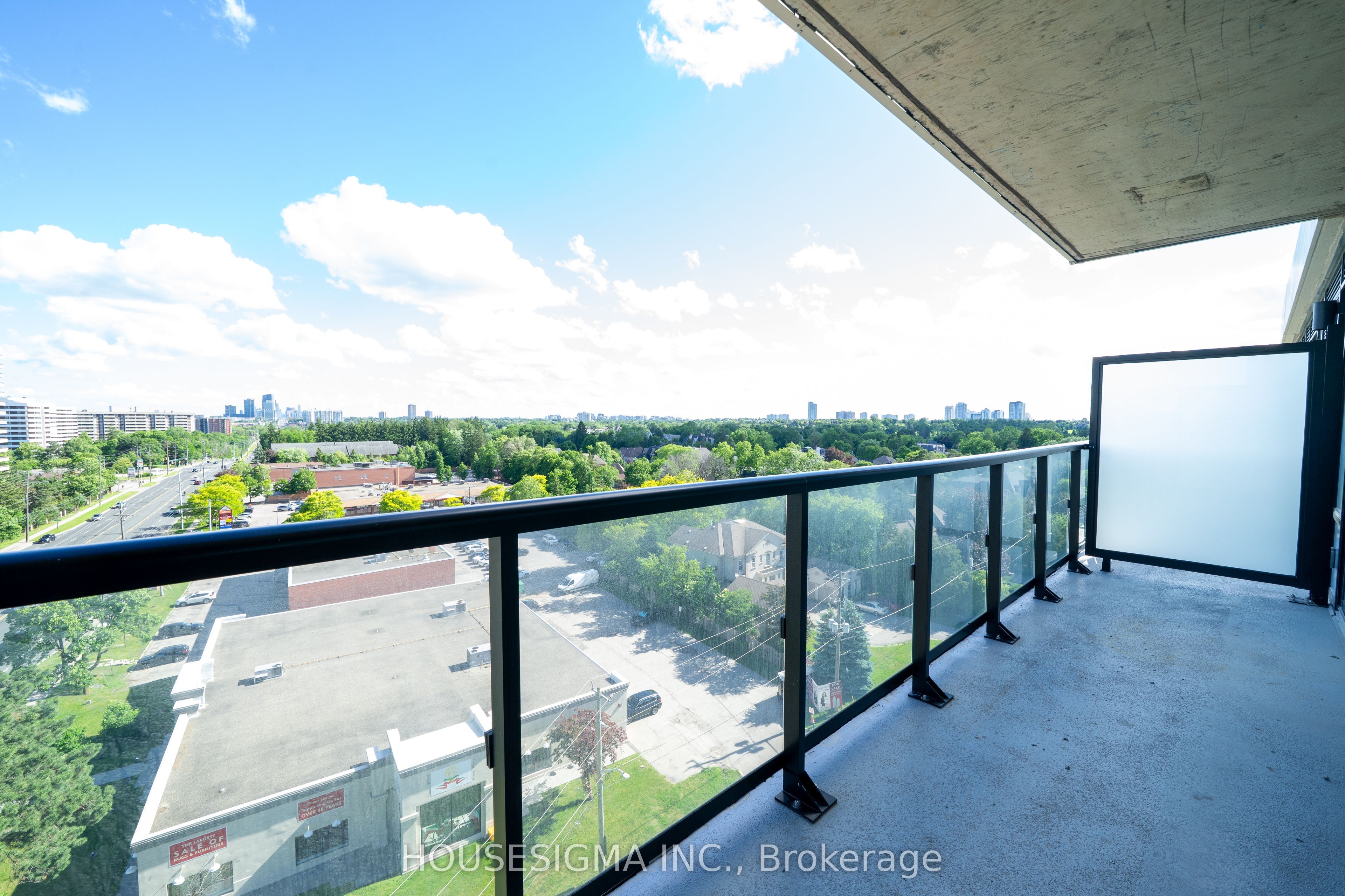 8188 Yonge Street 820 Property Photo 16