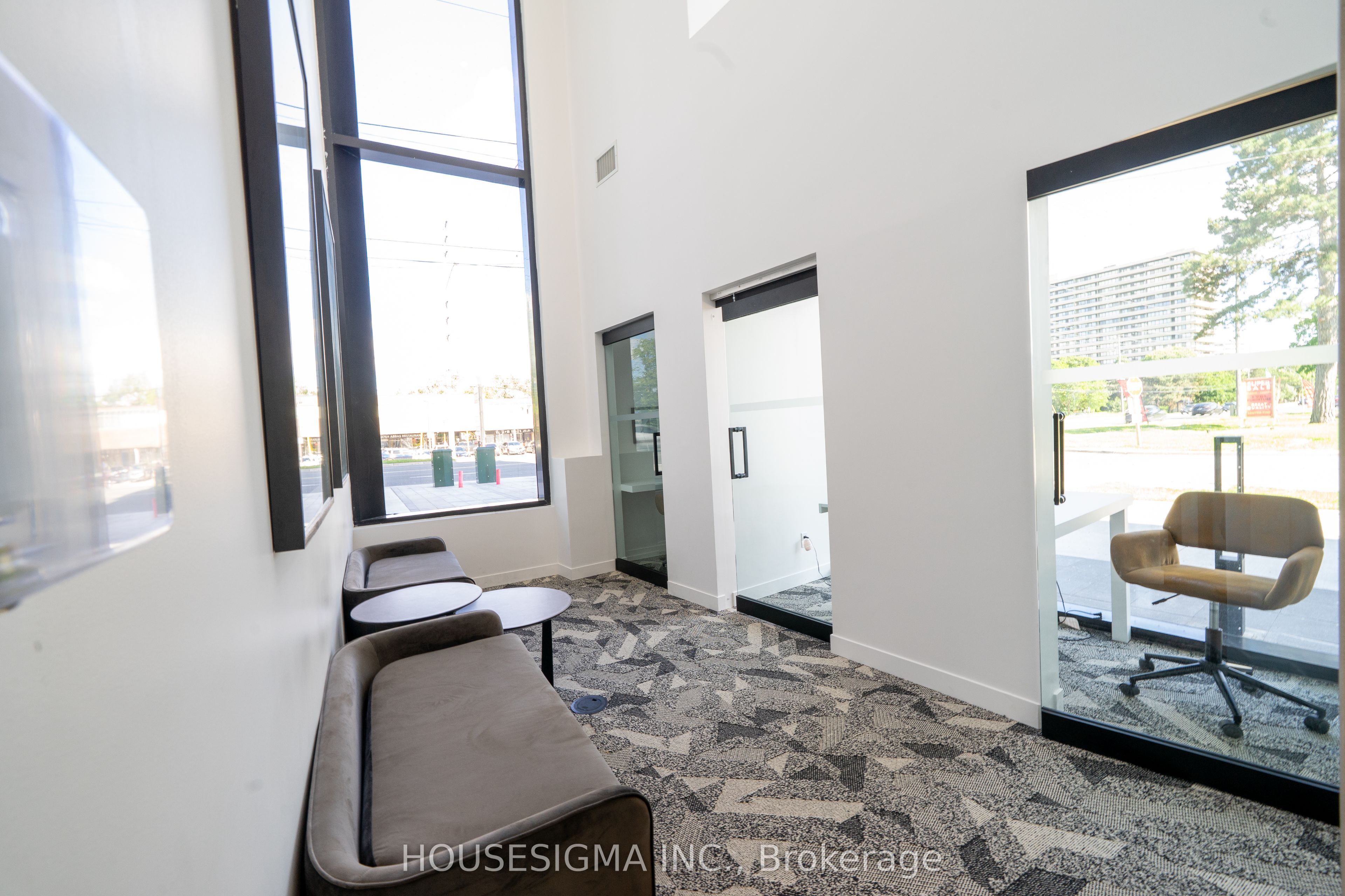 8188 Yonge Street 820 Property Photo 20