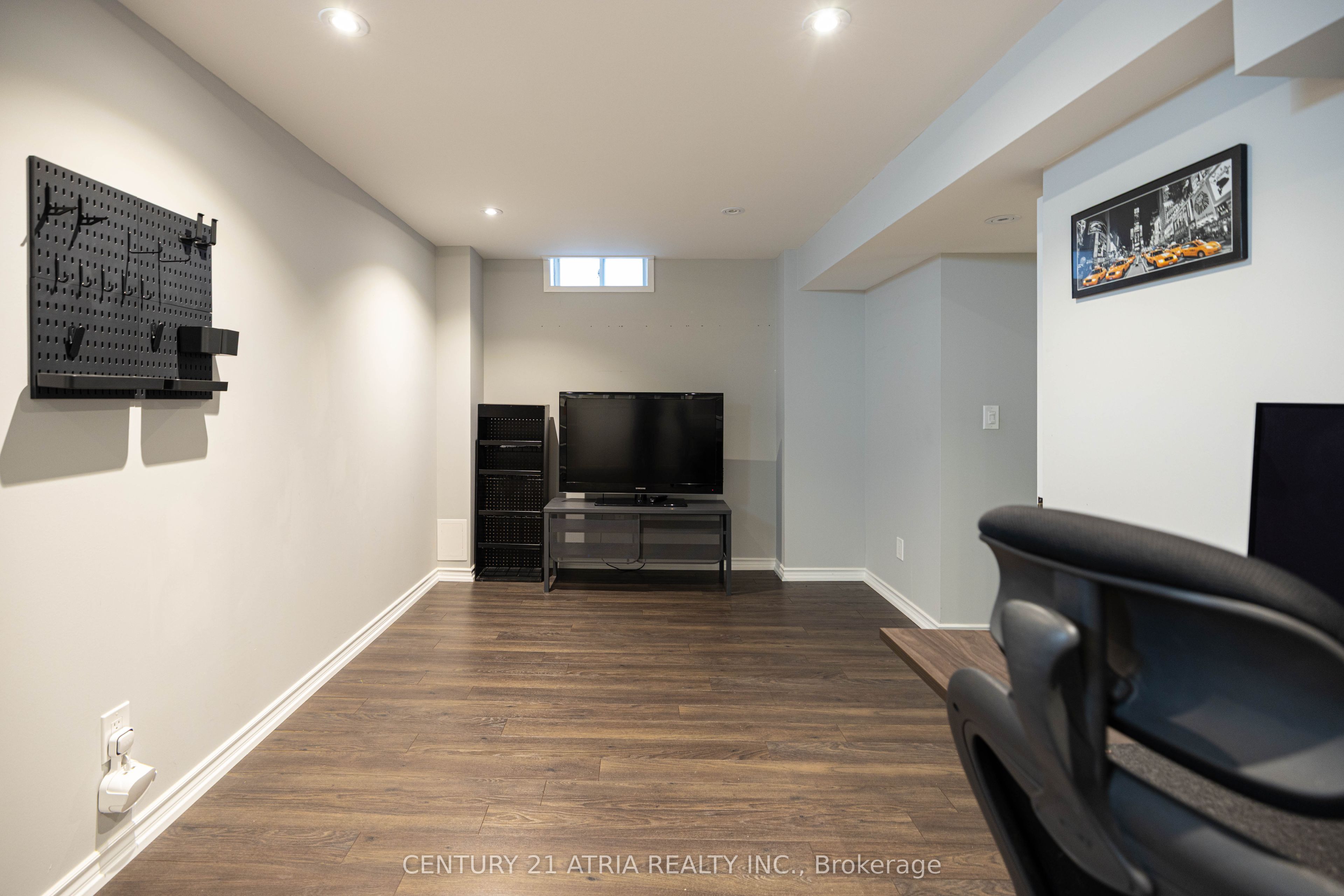 85 Vera Lynn Crescent Property Photo 18