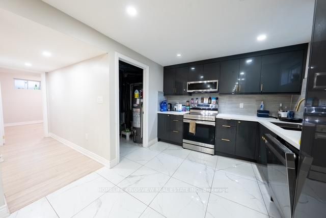 22 Kaiser Drive Property Photo 9