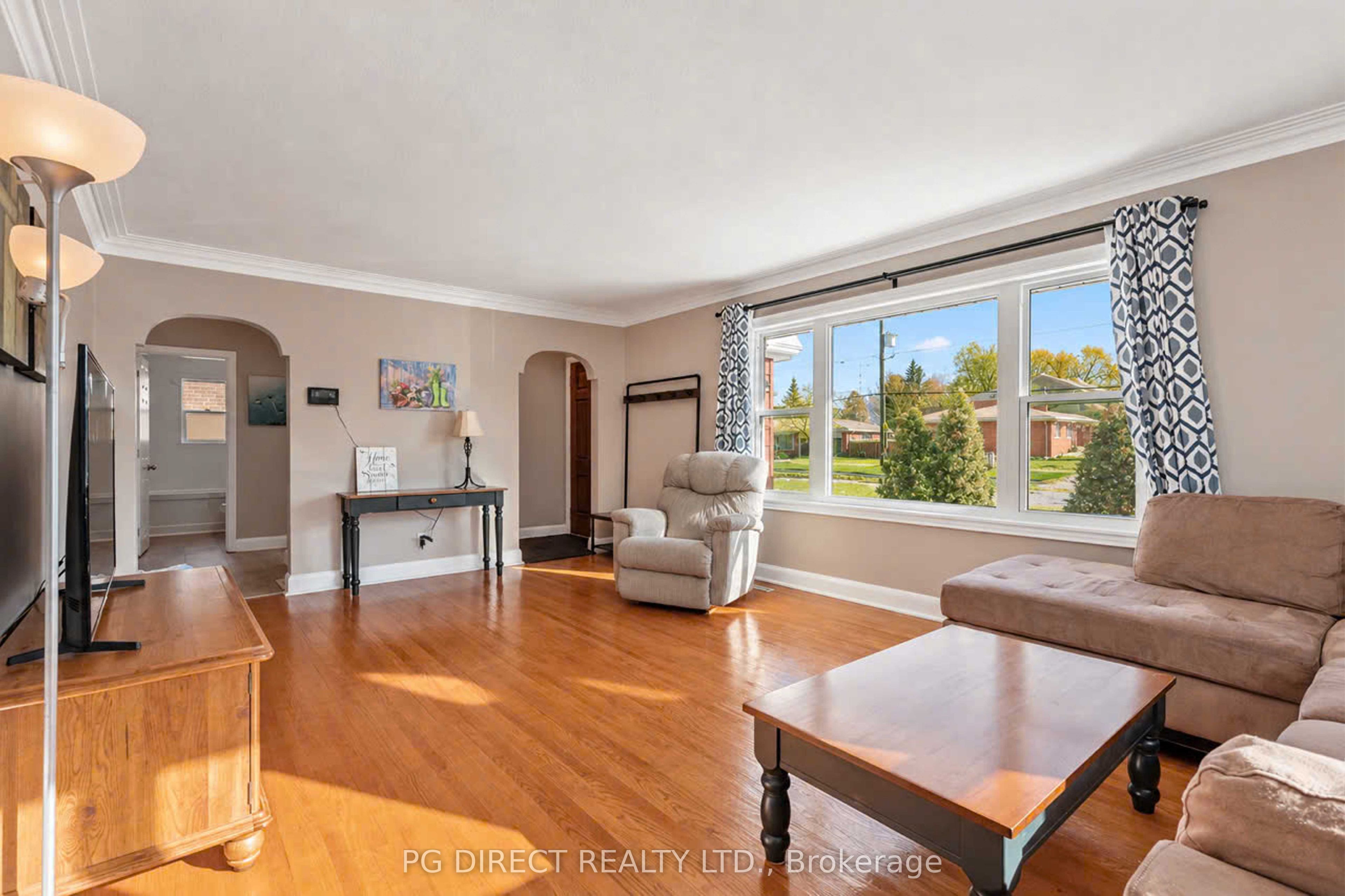 12358 Ninth Line Property Photo 5