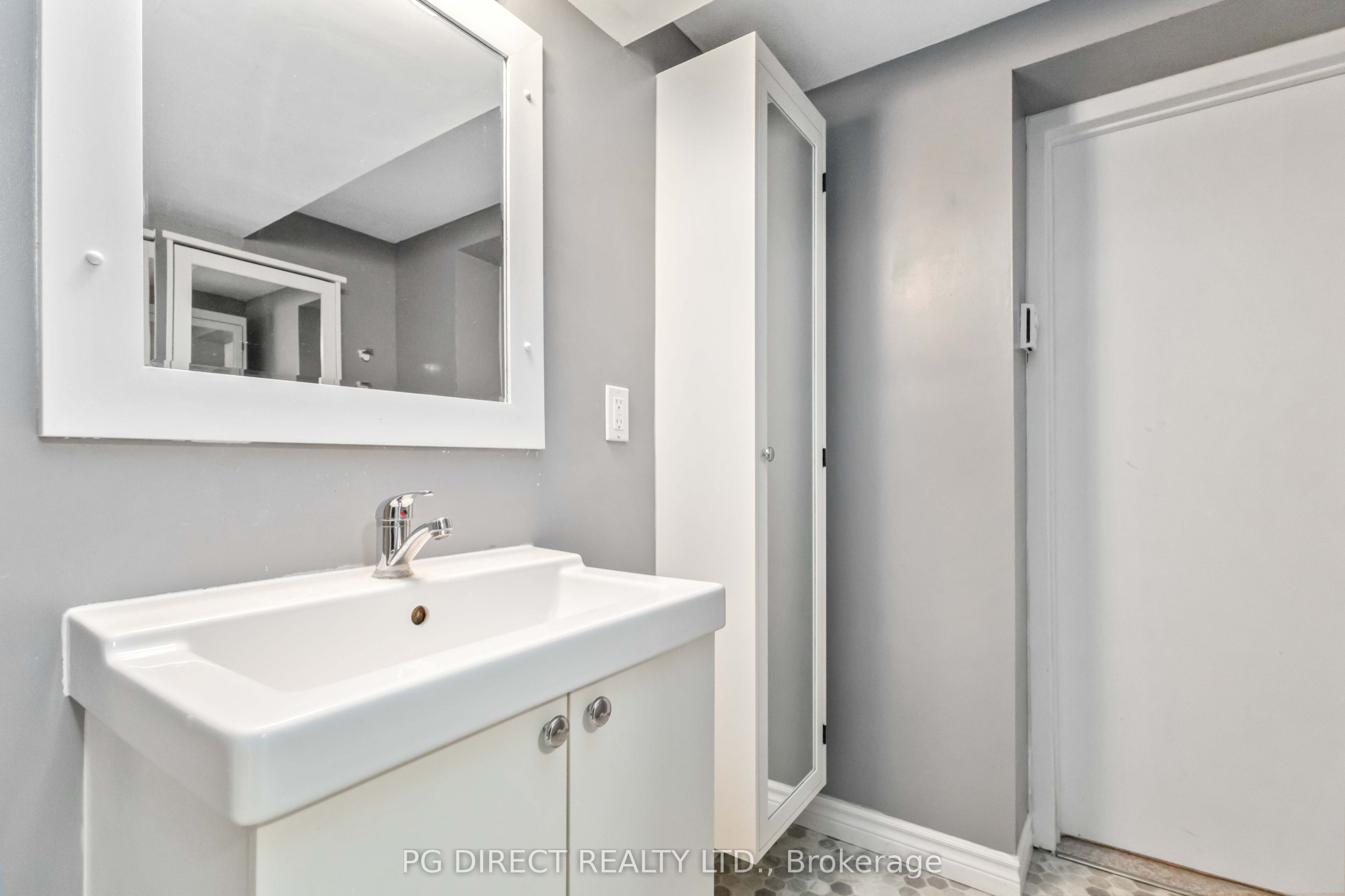 12358 Ninth Line Property Photo 15