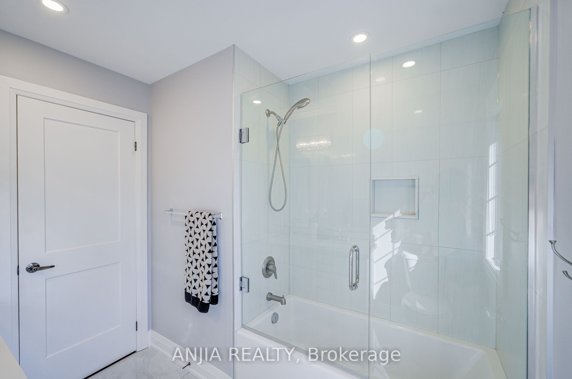 41 Valley Road Property Photo 40