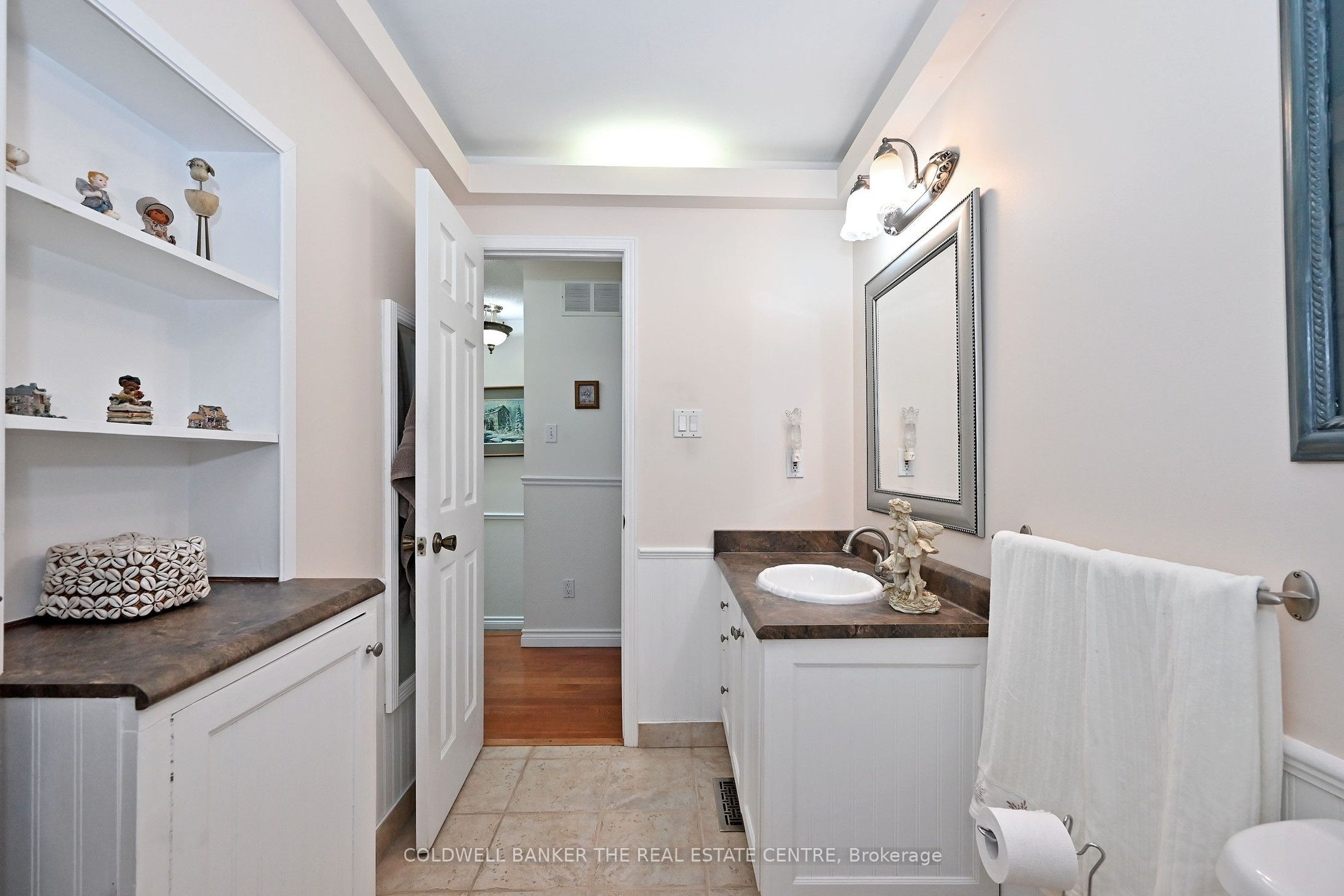 754 Shanahan Boulevard Property Photo 33