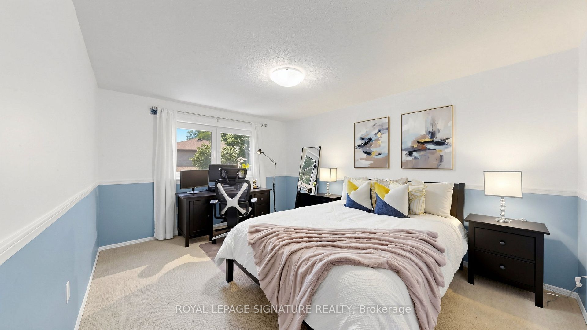 16 Meyer Circle Property Photo 11