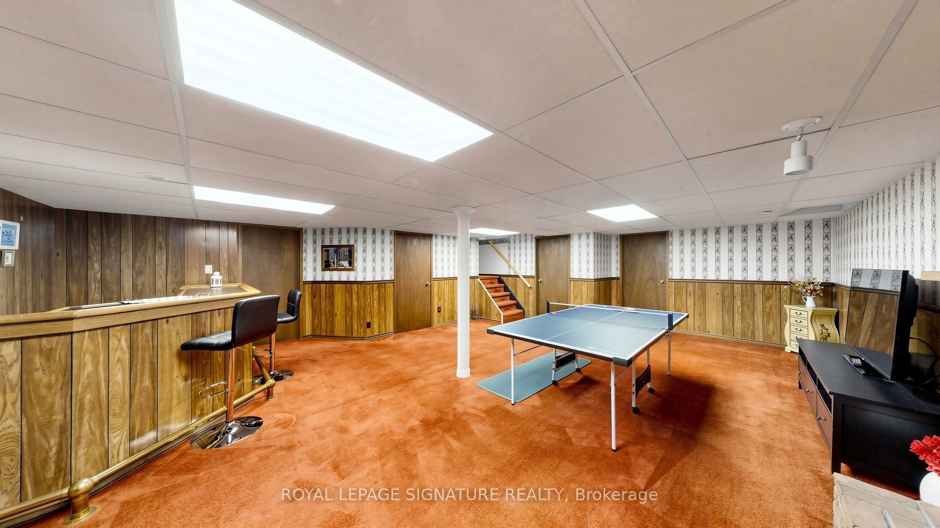 16 Meyer Circle Property Photo 15