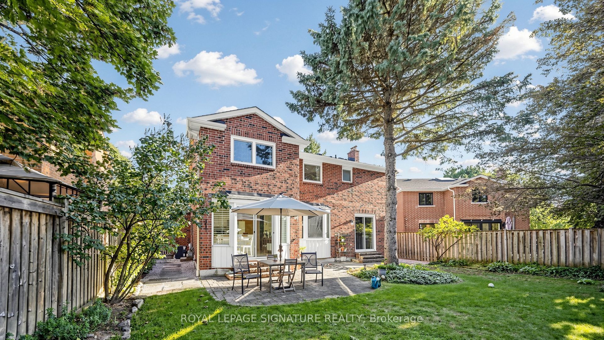 16 Meyer Circle Property Photo 18