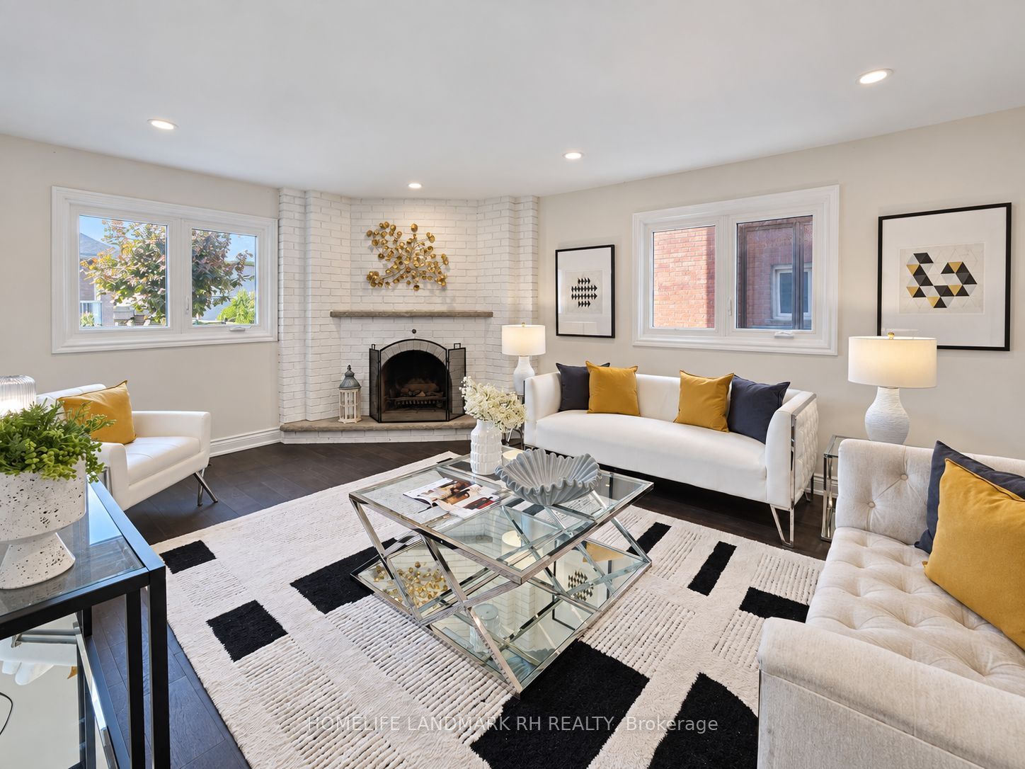 39 Oxford Street Property Photo 16