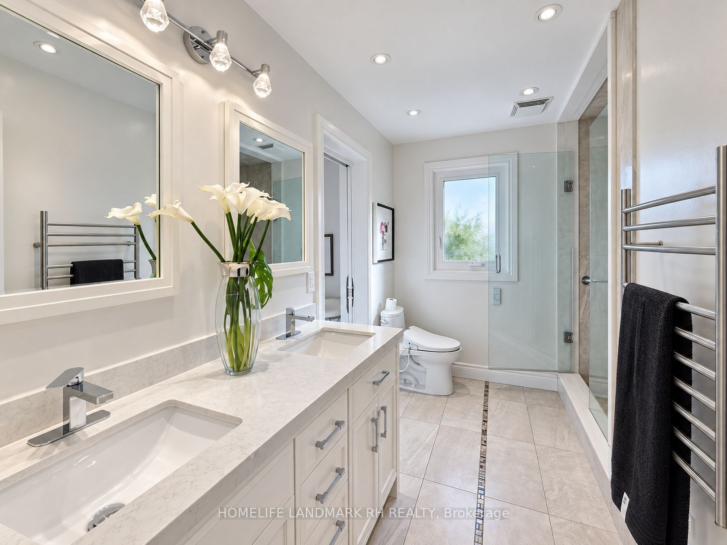 39 Oxford Street Property Photo 26