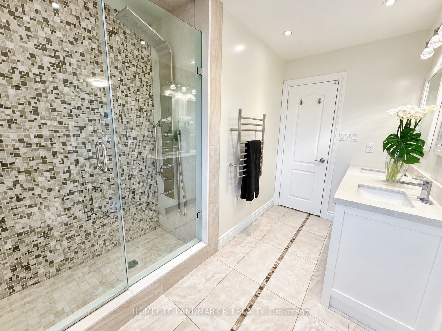 39 Oxford Street Property Photo 28