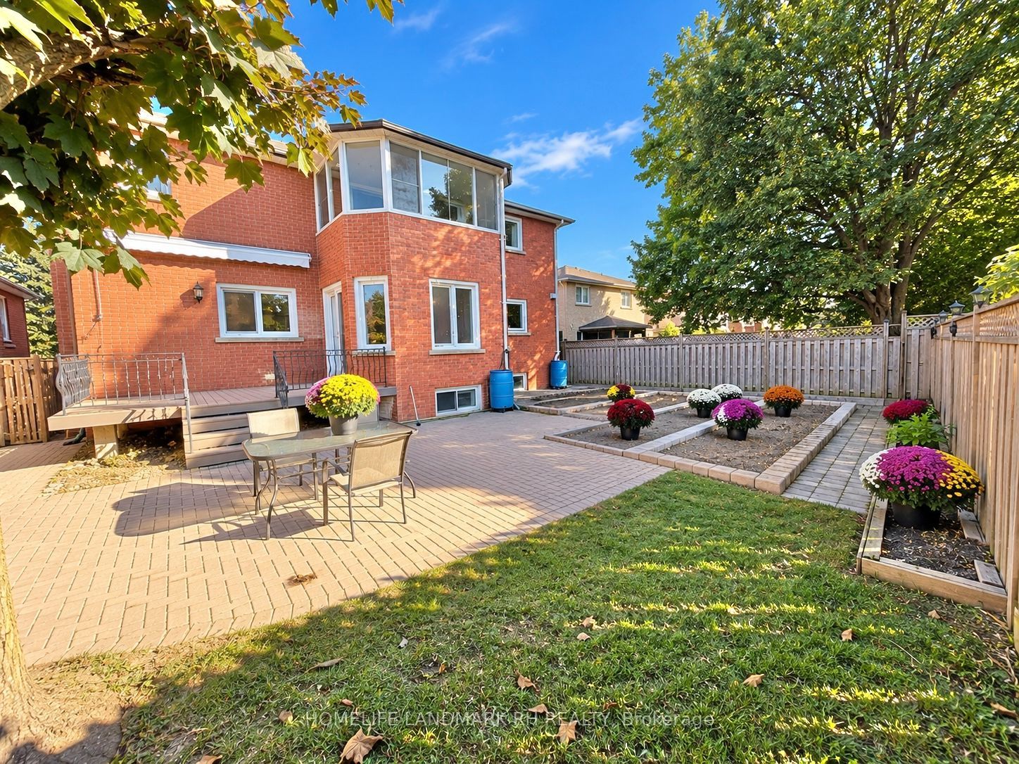 39 Oxford Street Property Photo 43