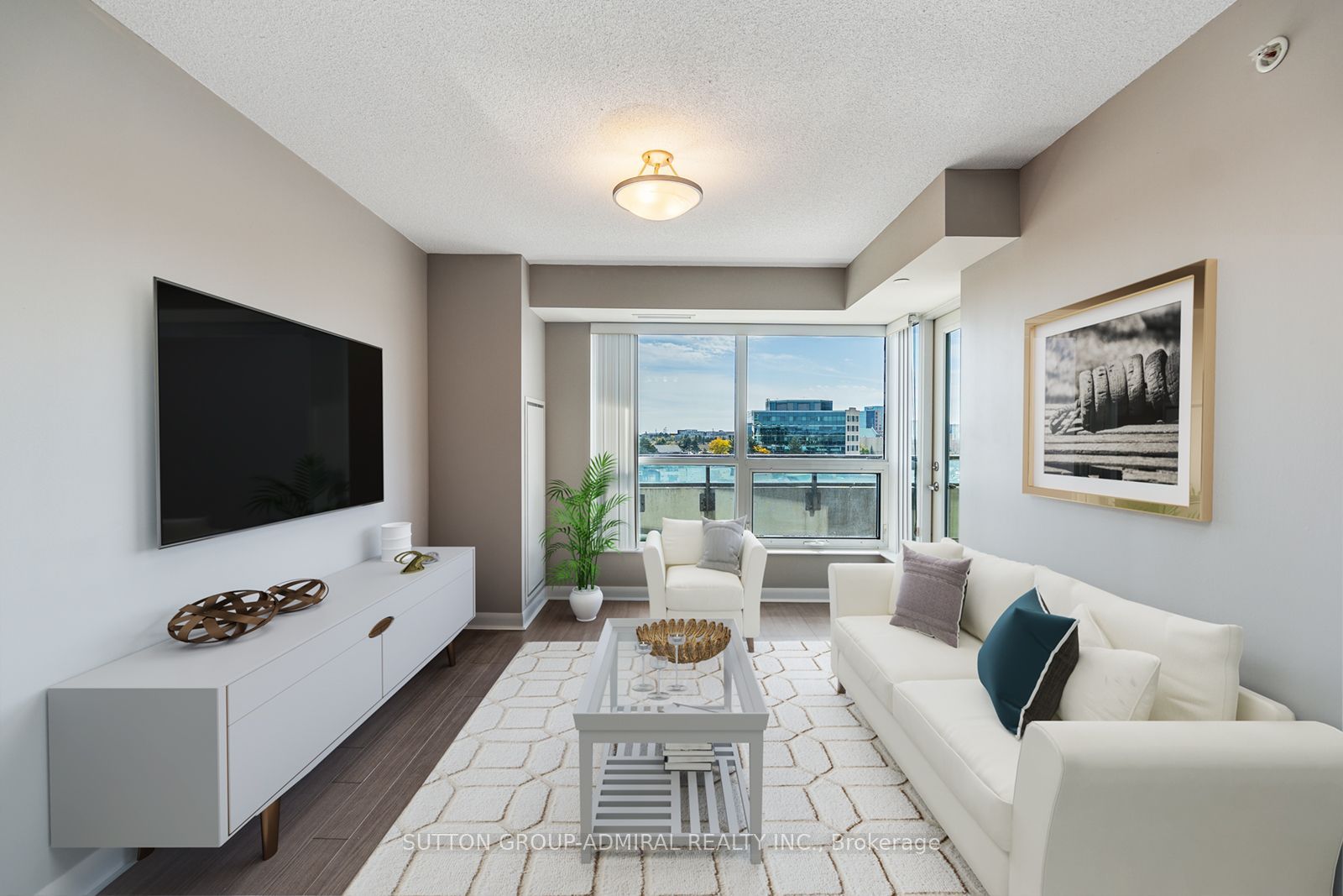 75 Norman Bethune Avenue 412 Property Photo 1