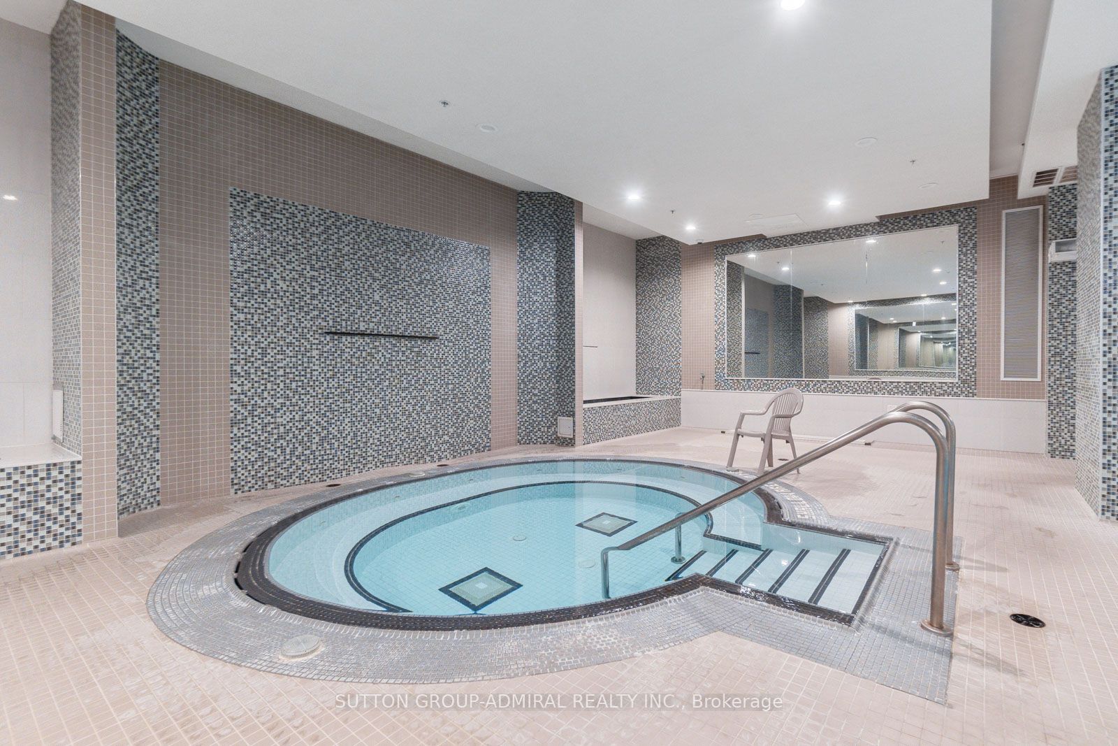 75 Norman Bethune Avenue 412 Property Photo 26