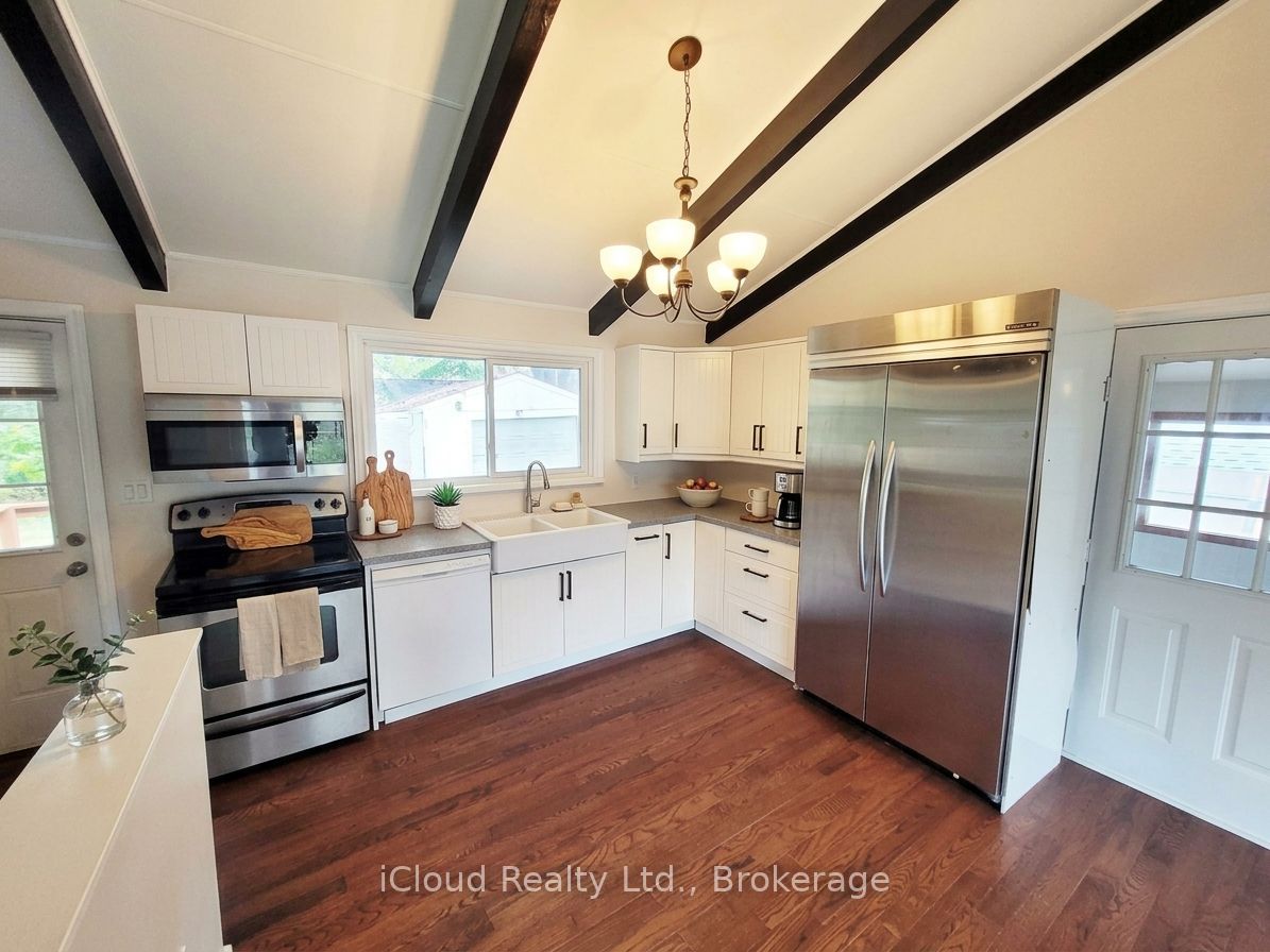 172 Silas Boulevard Property Photo 2