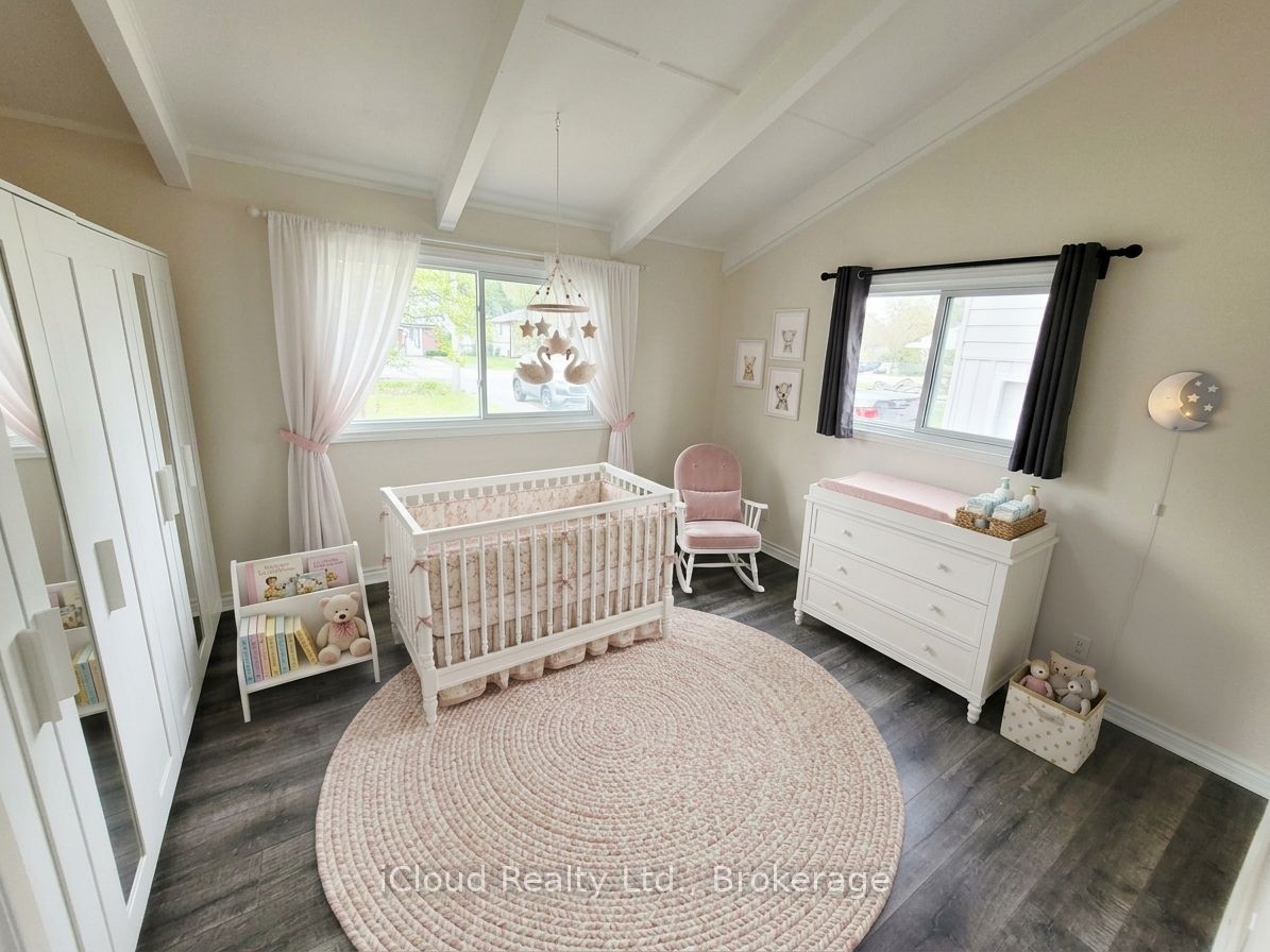 172 Silas Boulevard Property Photo 3