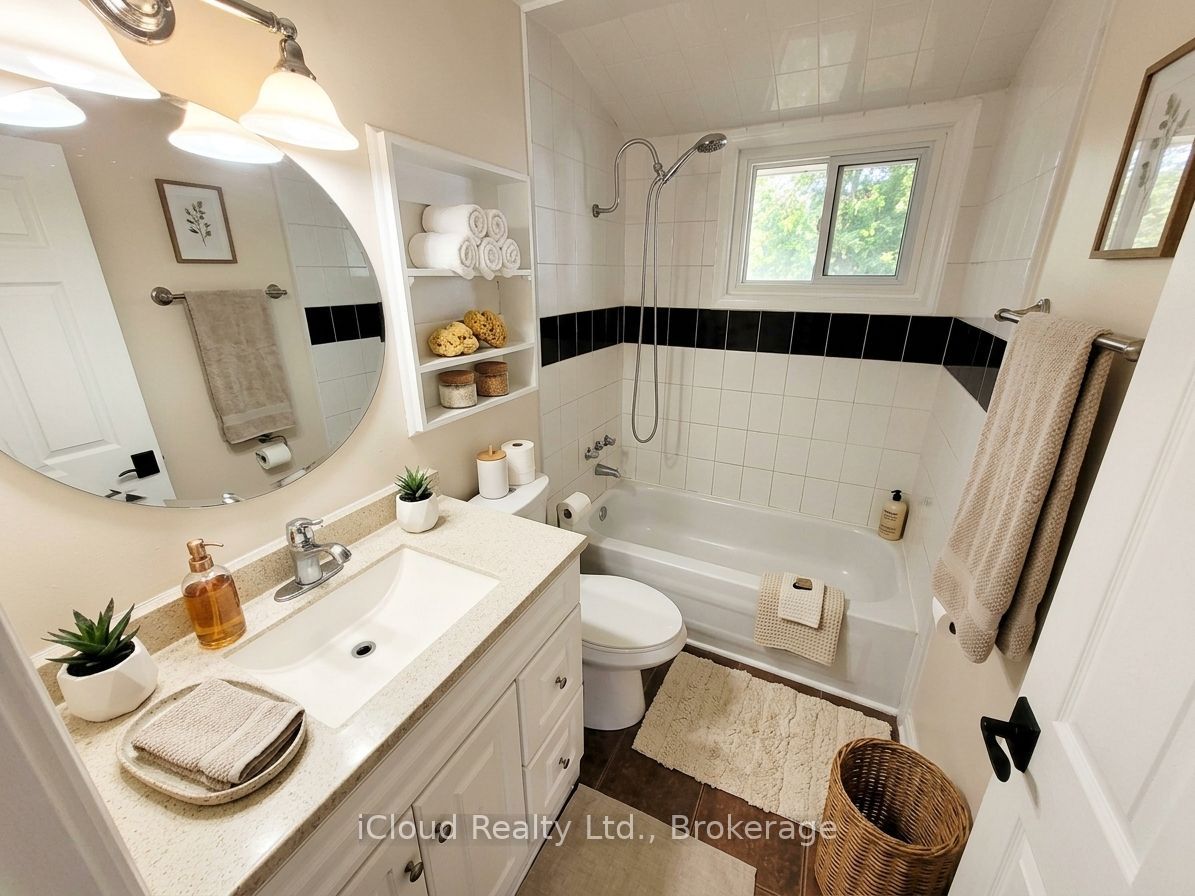 172 Silas Boulevard Property Photo 5