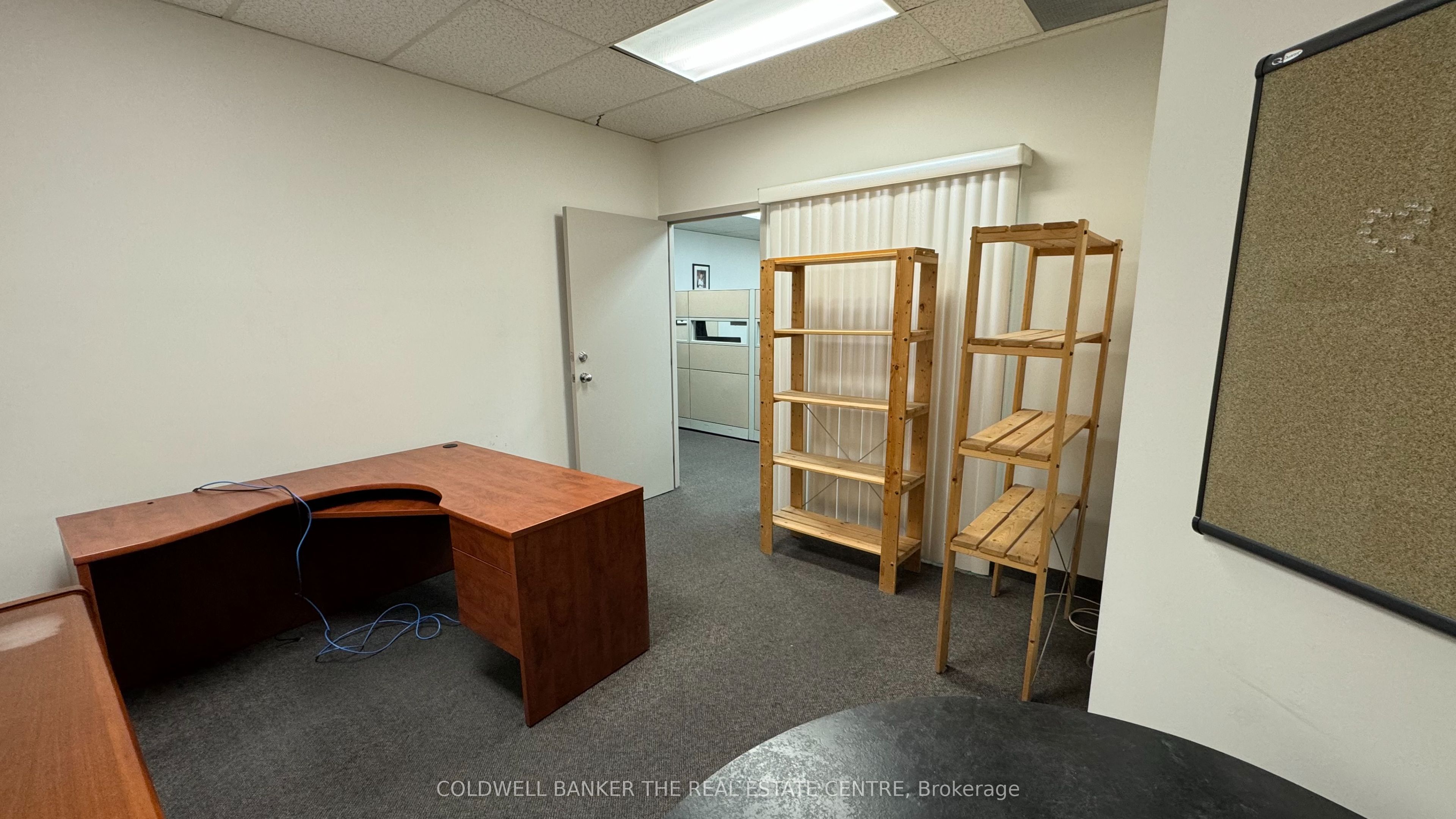 16 Esna Park Drive 101 & 102 Property Photo 7