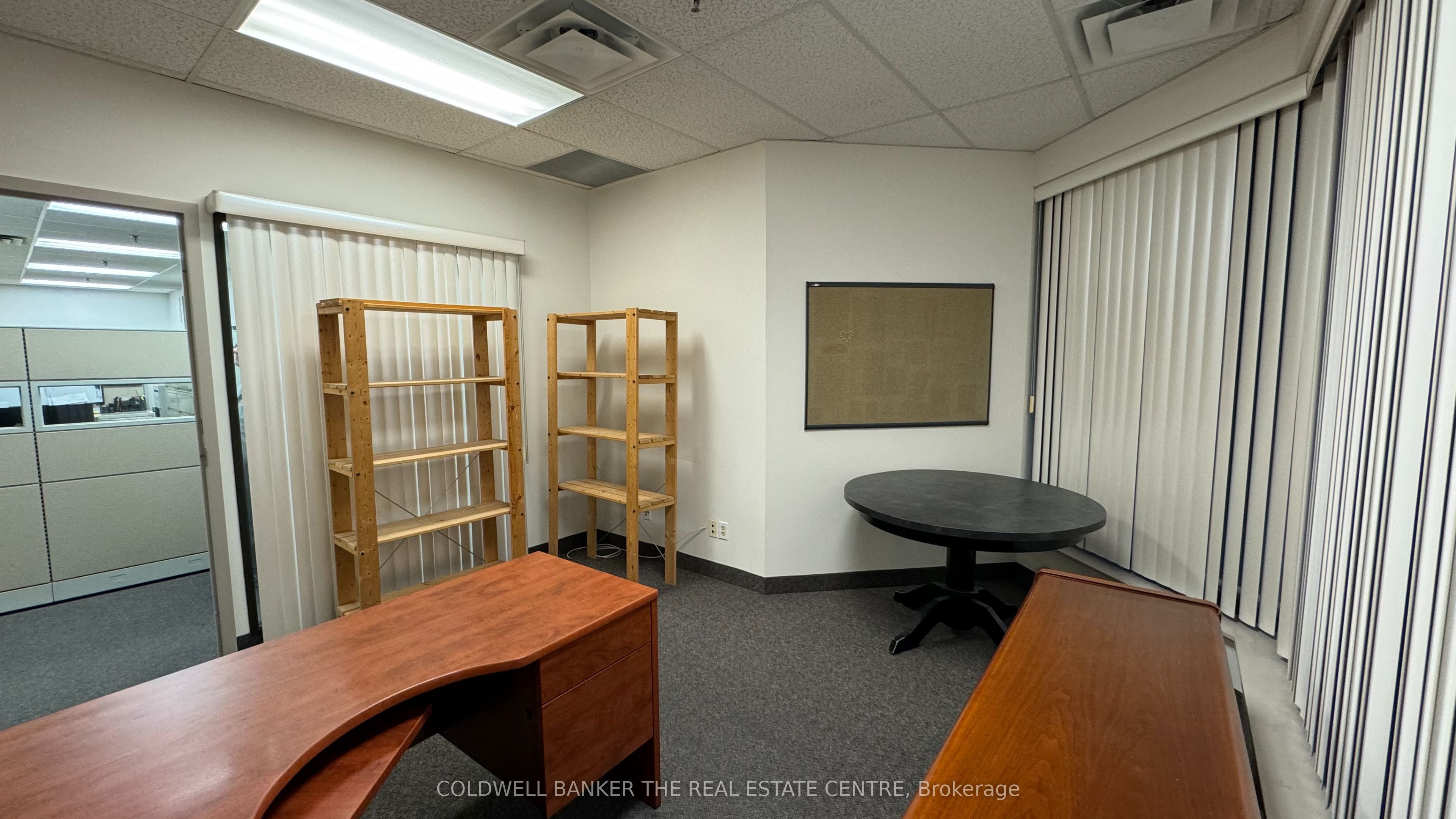 16 Esna Park Drive 101 & 102 Property Photo 8