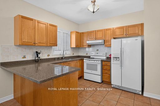 62 Diploma Avenue Property Photo 11