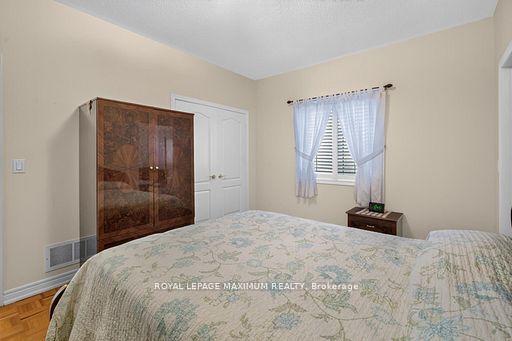 62 Diploma Avenue Property Photo 22