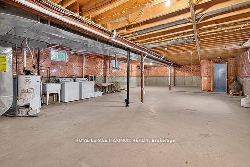 62 Diploma Avenue Property Photo 29