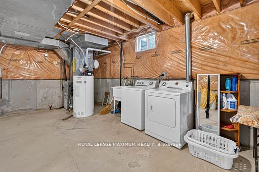 62 Diploma Avenue Property Photo 30