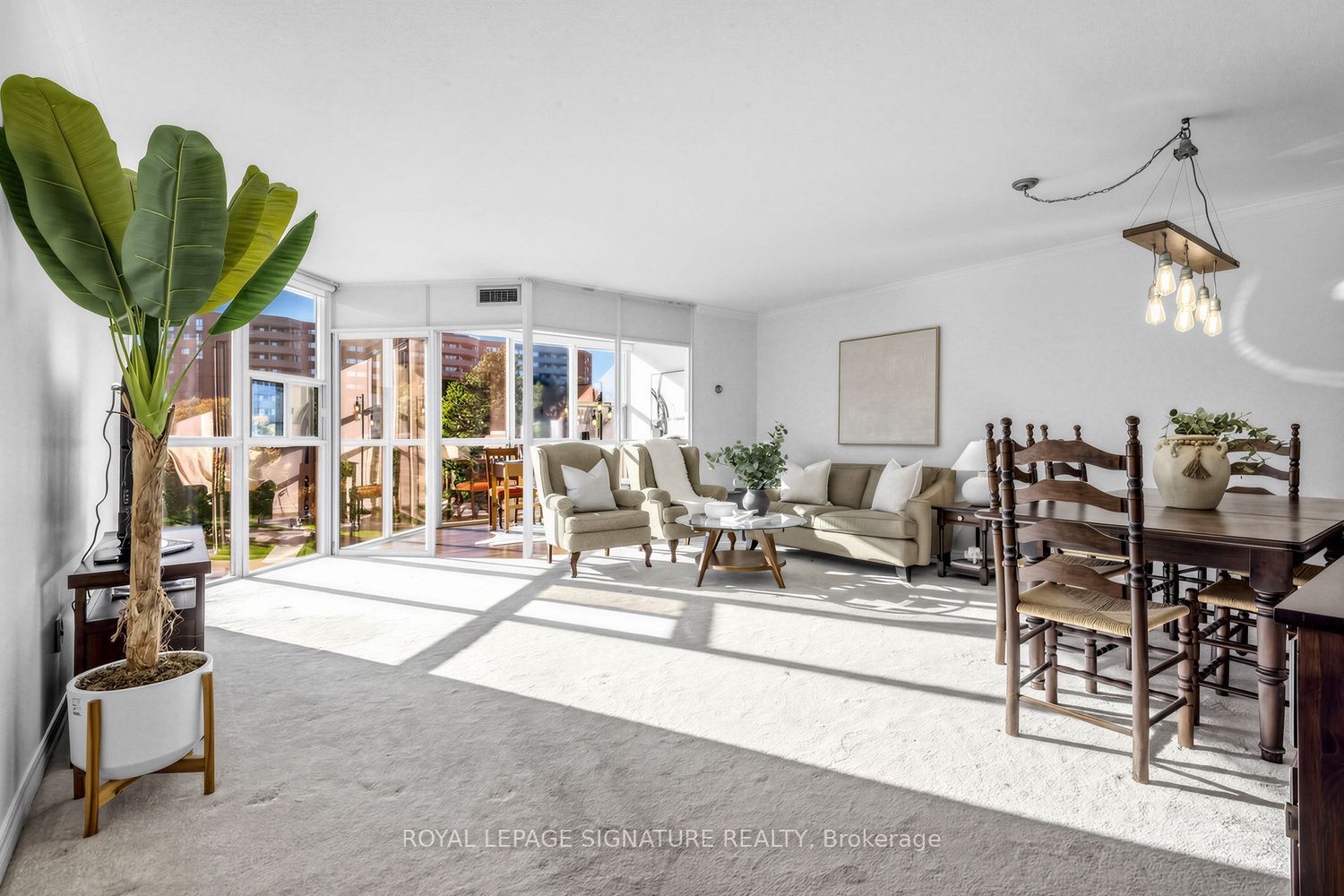 20 Baif Boulevard 408 Property Photo 4