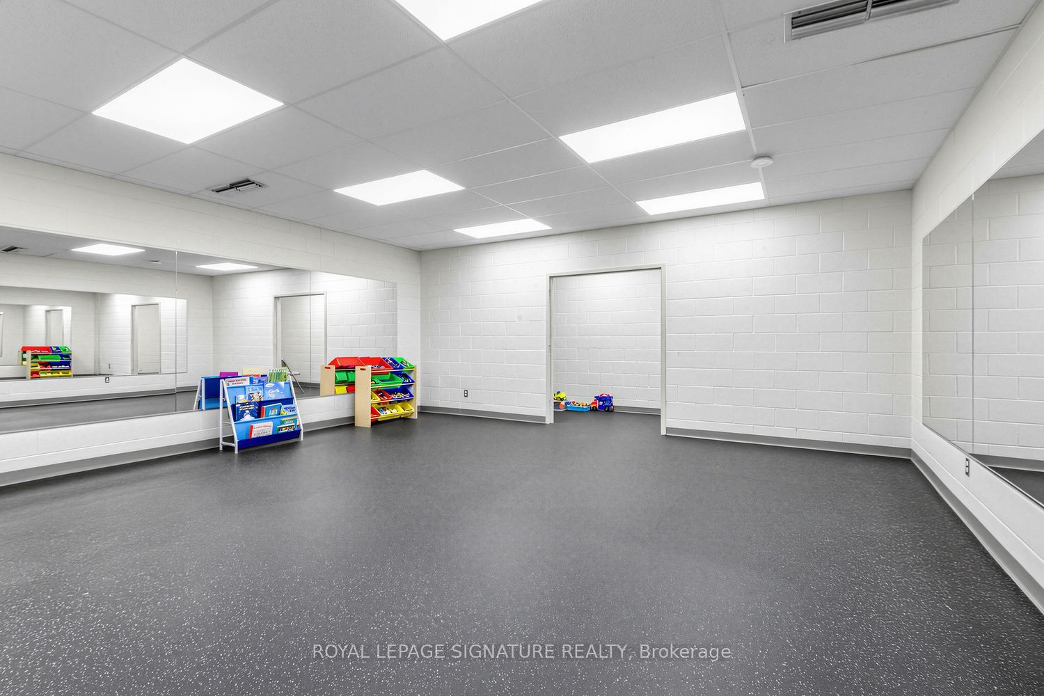 20 Baif Boulevard 408 Property Photo 25