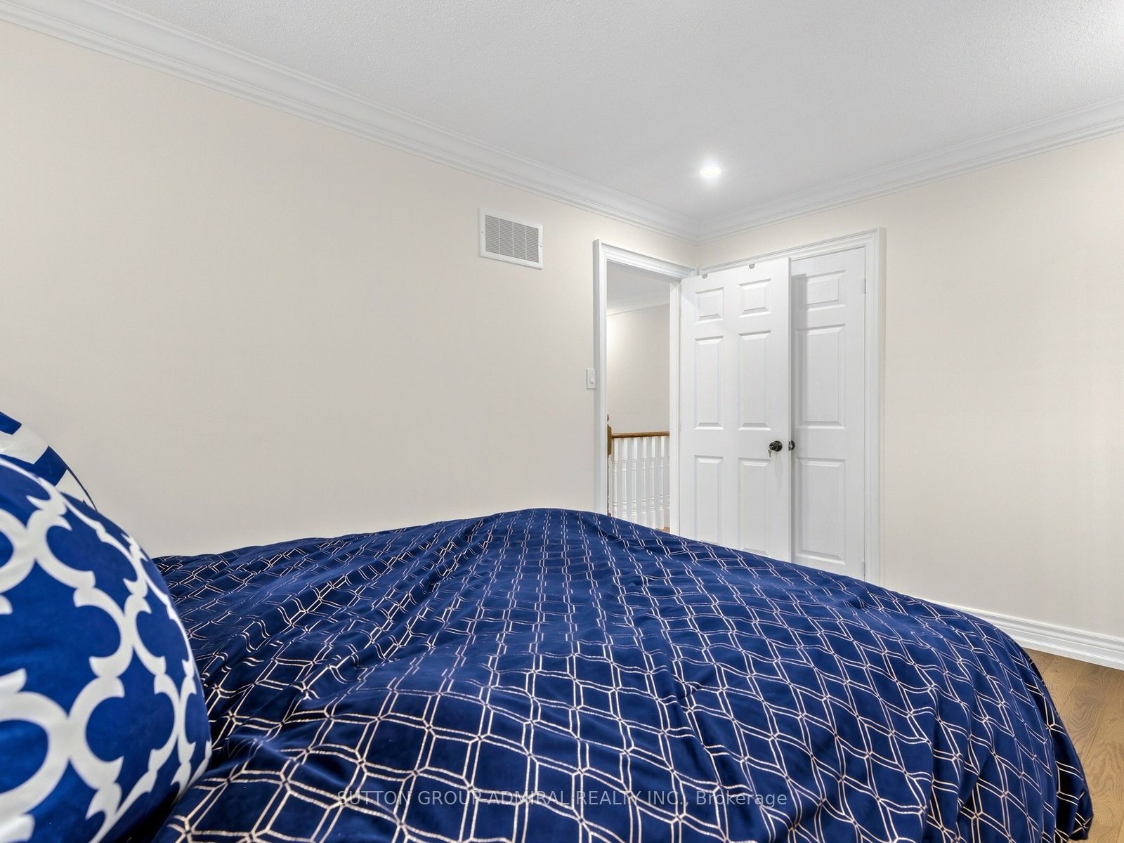 238 Glen Shields Avenue Property Photo 26