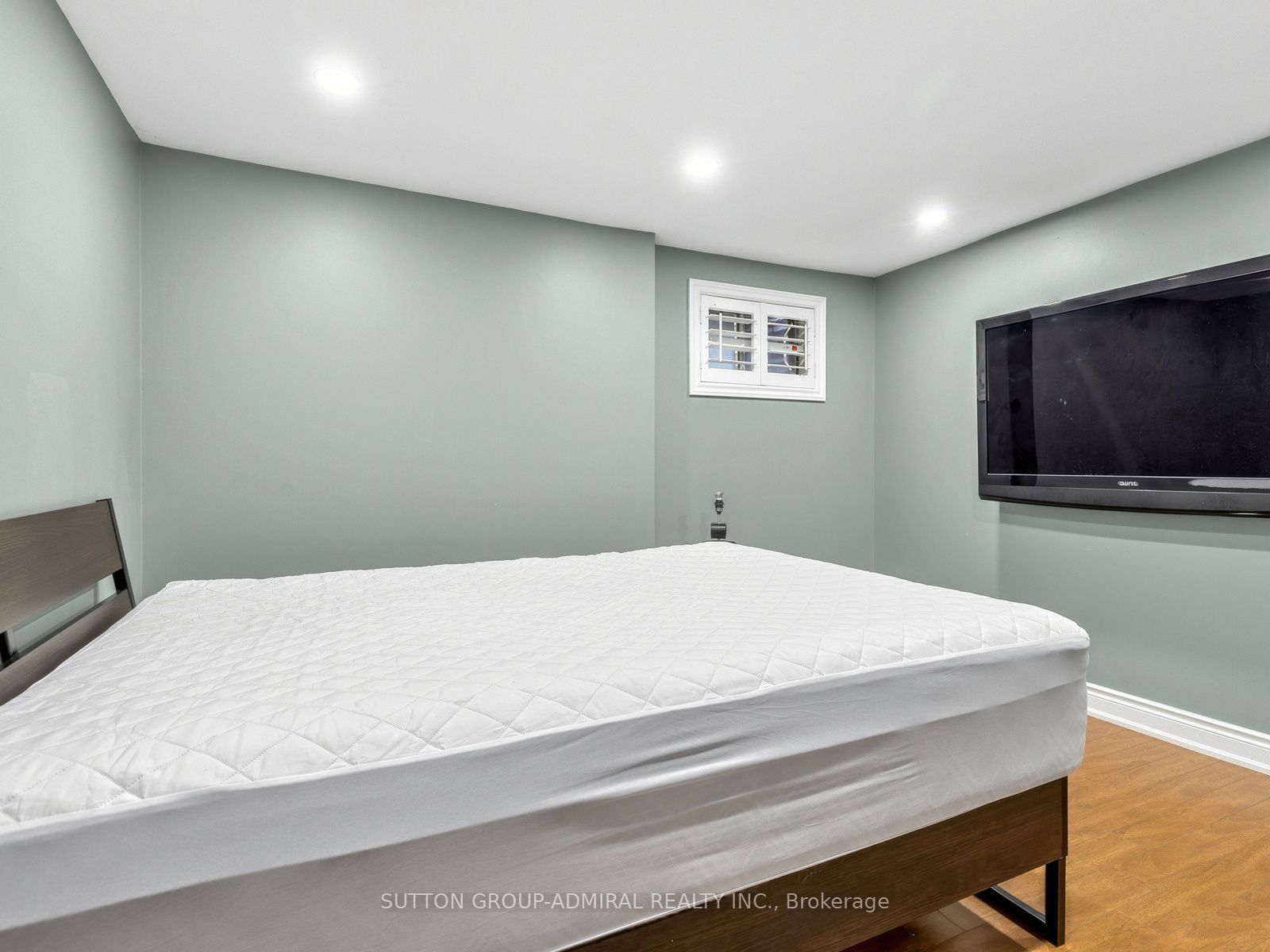 238 Glen Shields Avenue Property Photo 36