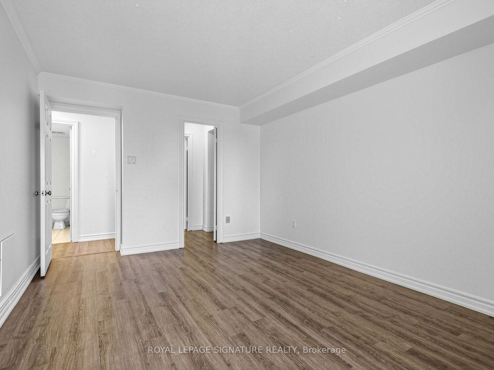 20 Harding Boulevard W 303 Property Photo 15