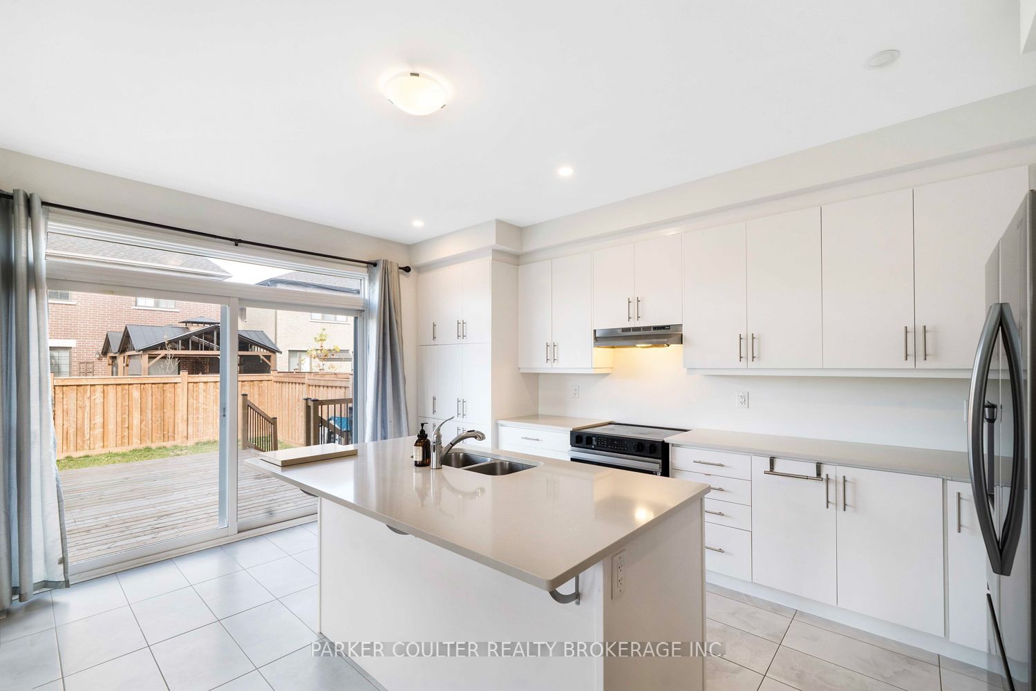 728 Mika Street Property Photo 13