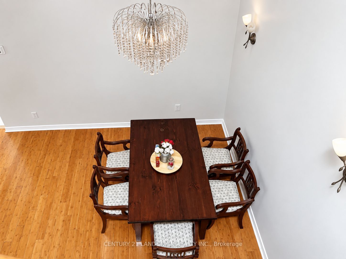 52 Kentley Street Property Photo 8