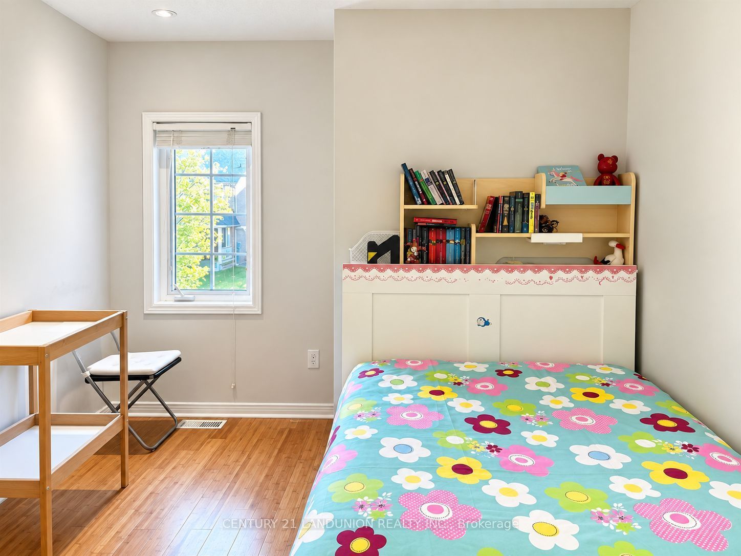 52 Kentley Street Property Photo 28