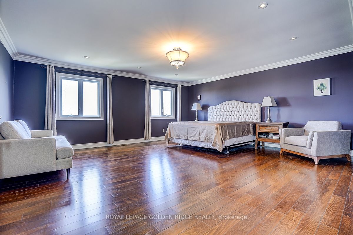 725 Exceller Circle Property Photo 21