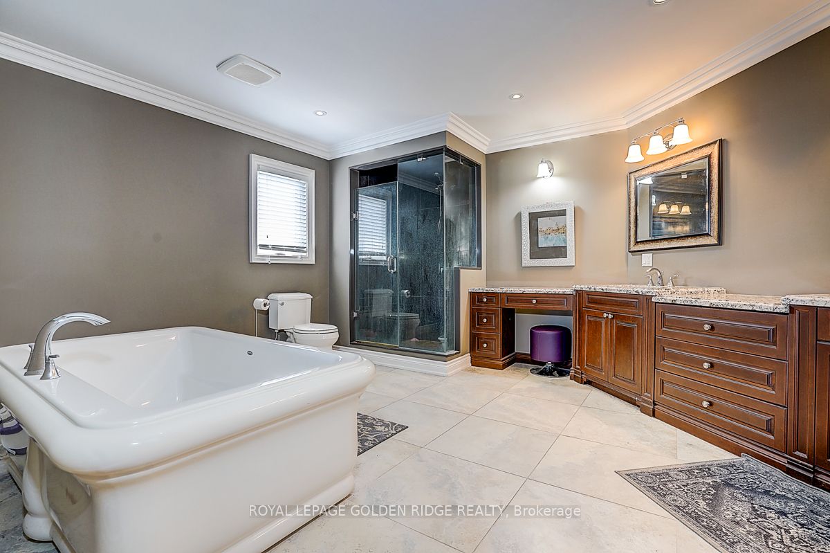 725 Exceller Circle Property Photo 30