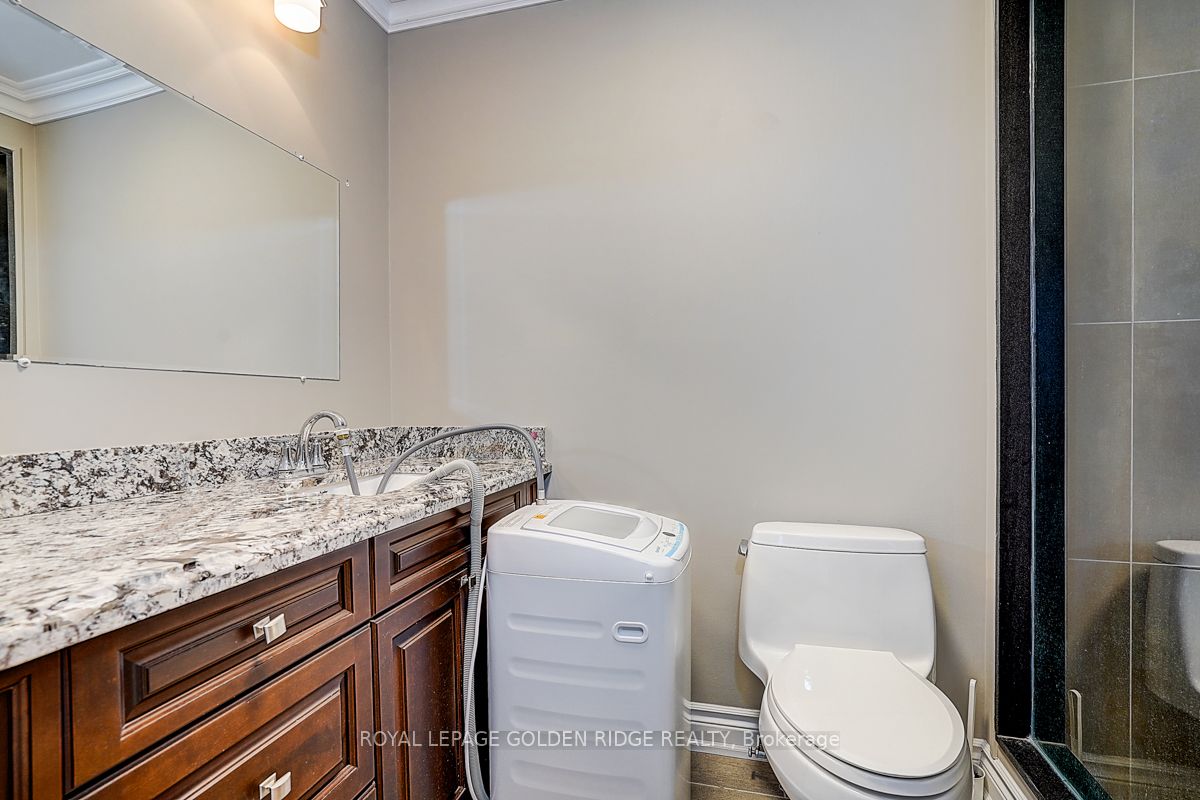 725 Exceller Circle Property Photo 36