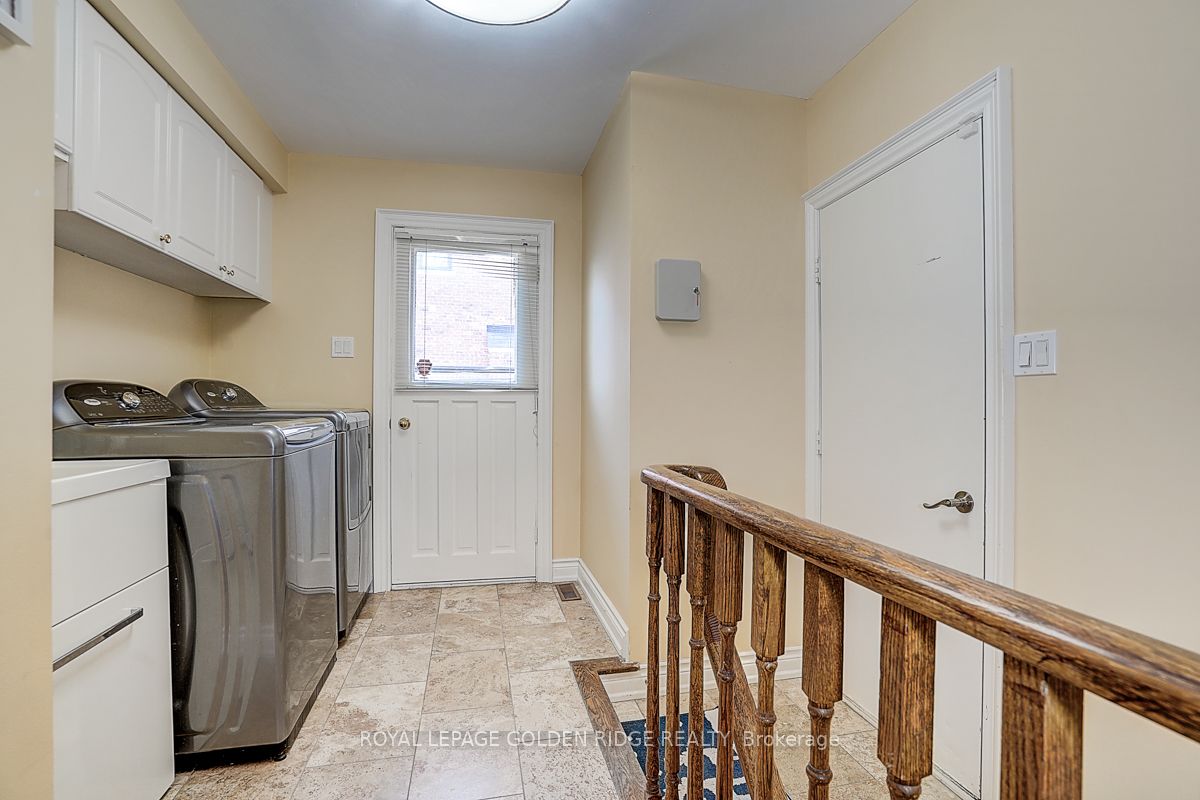 725 Exceller Circle Property Photo 40