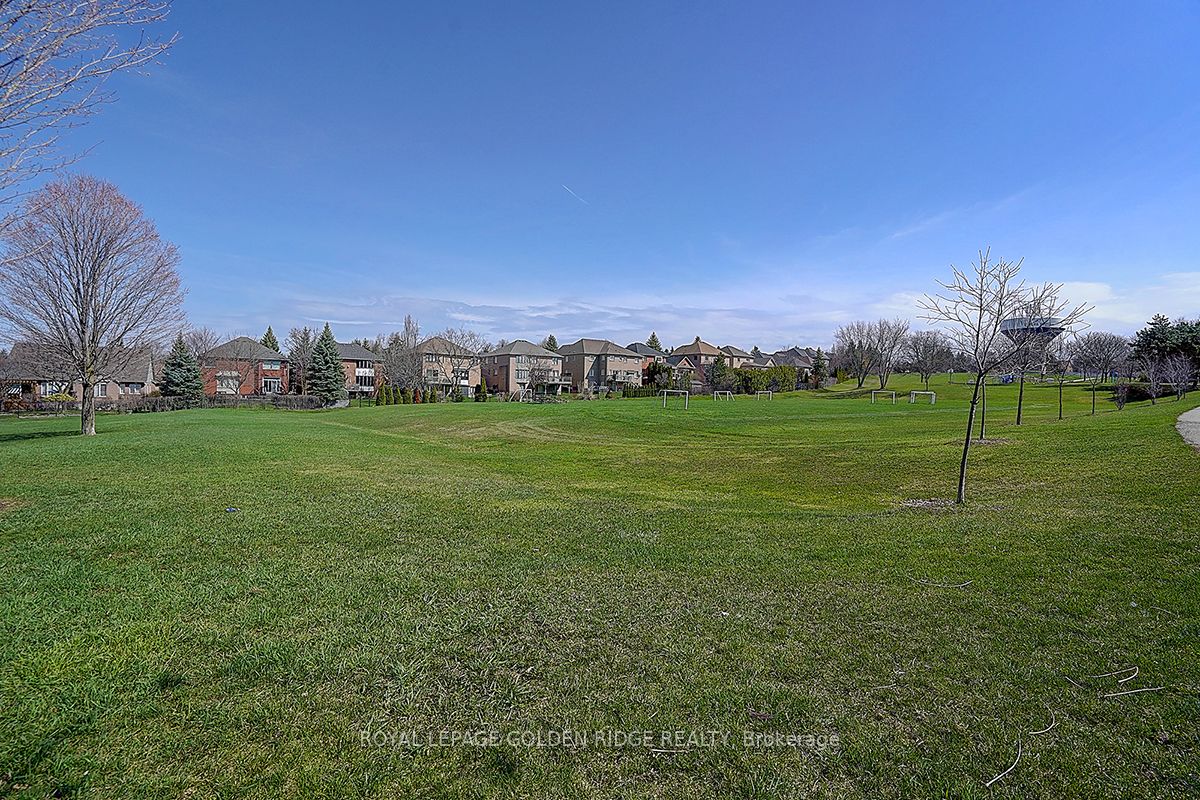725 Exceller Circle Property Photo 46