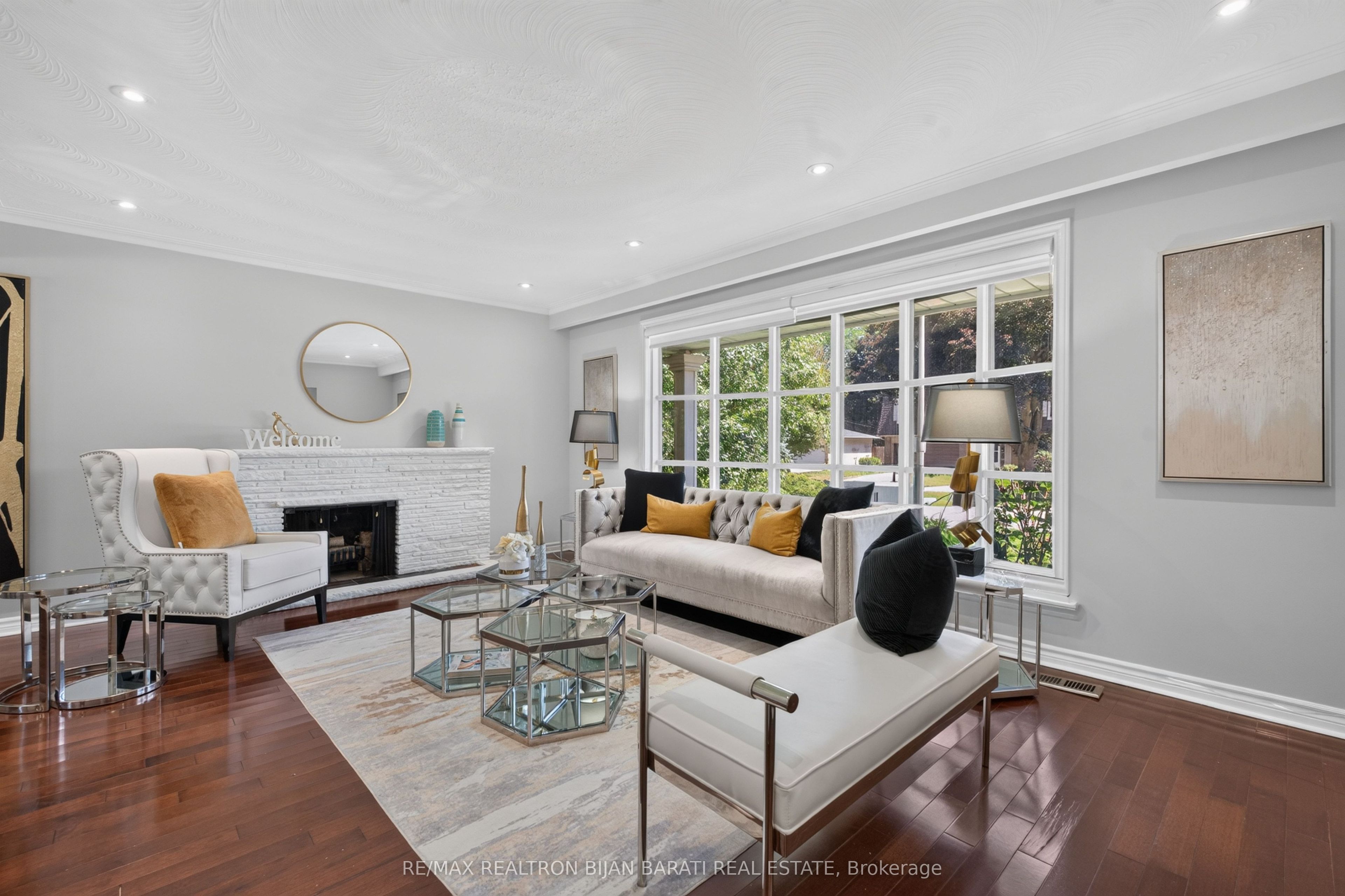 215 Grandview Avenue Property Photo 4