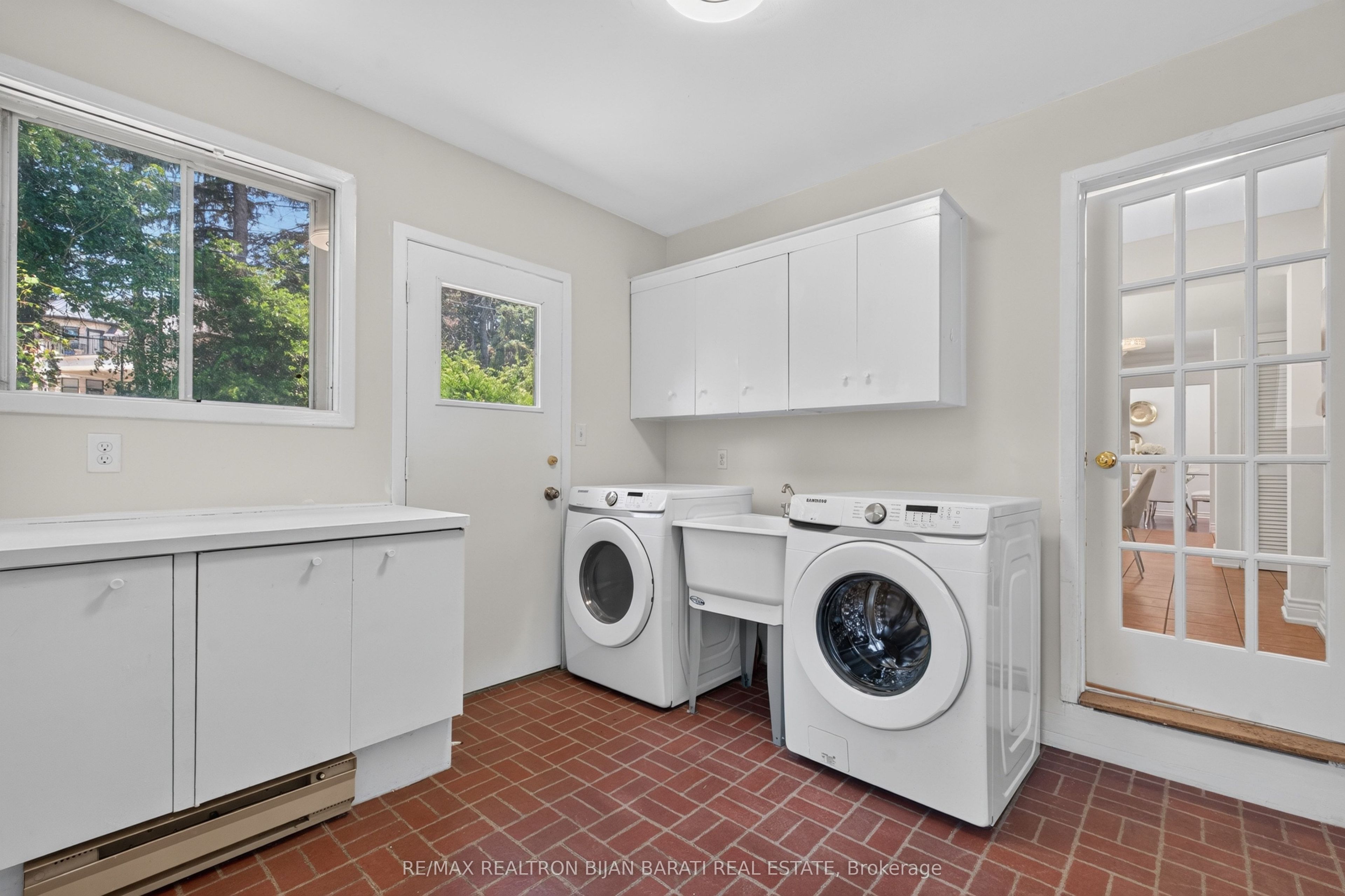 215 Grandview Avenue Property Photo 23