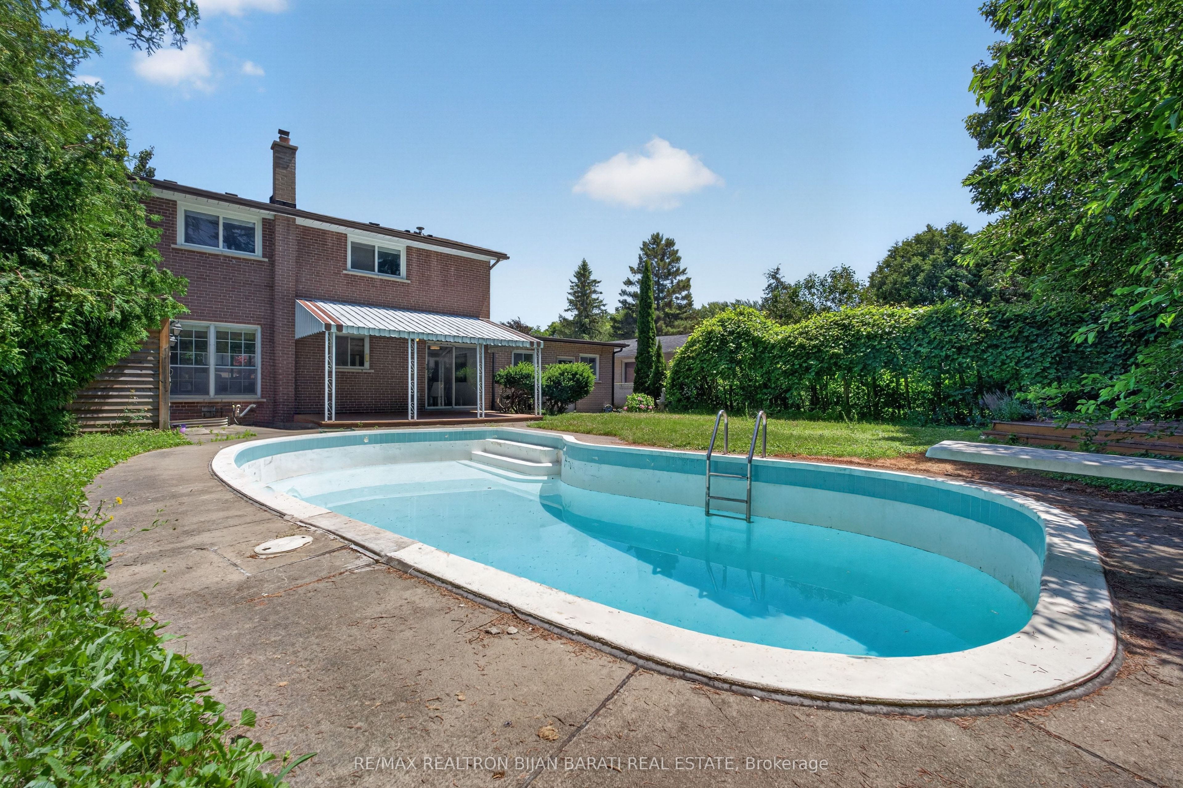 215 Grandview Avenue Property Photo 43