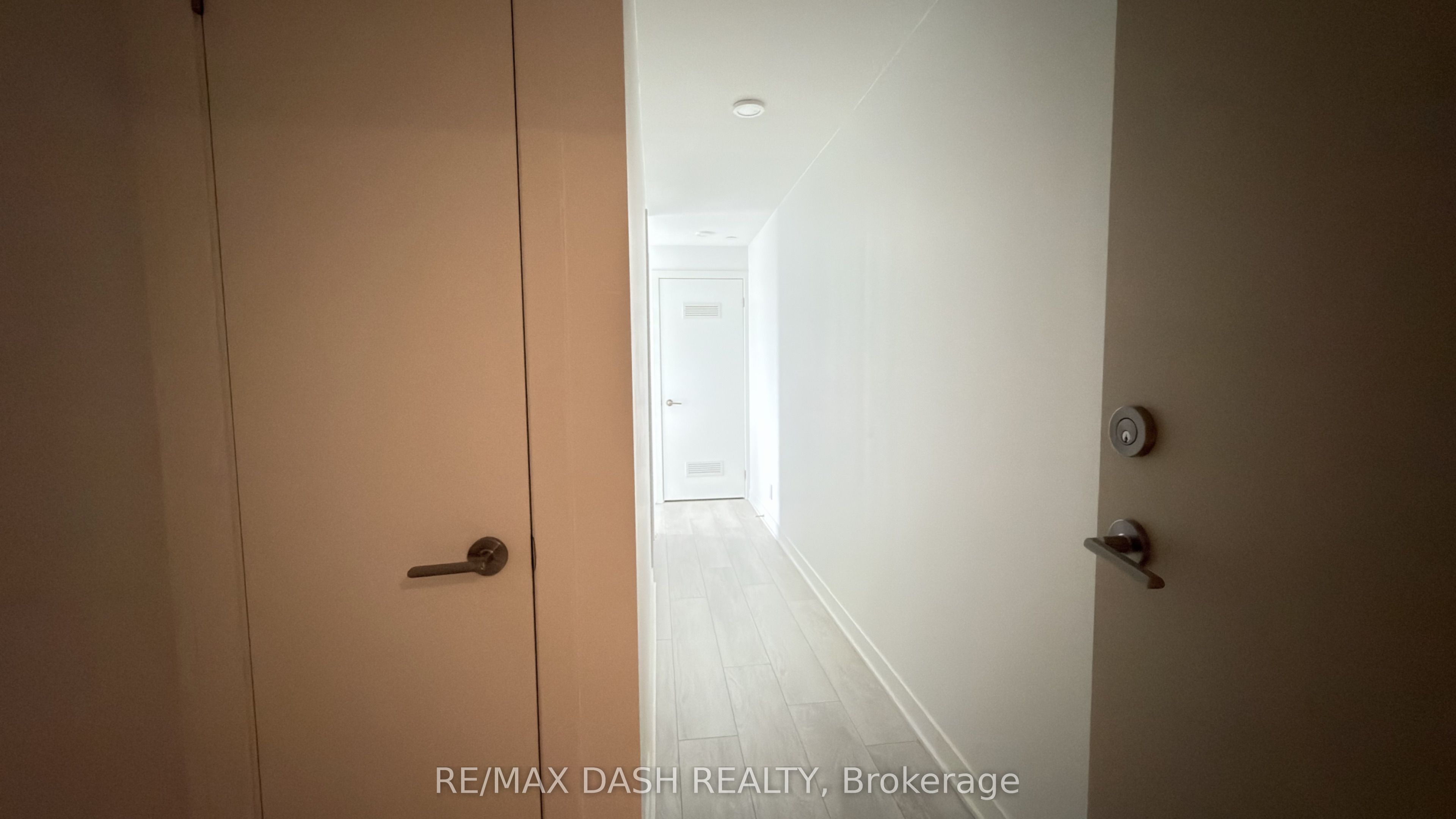 6 Flavelle Trail 1618 Property Photo 11