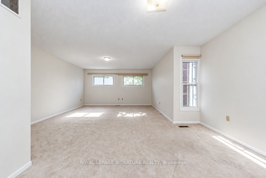 45 Augusta Court Property Photo 18