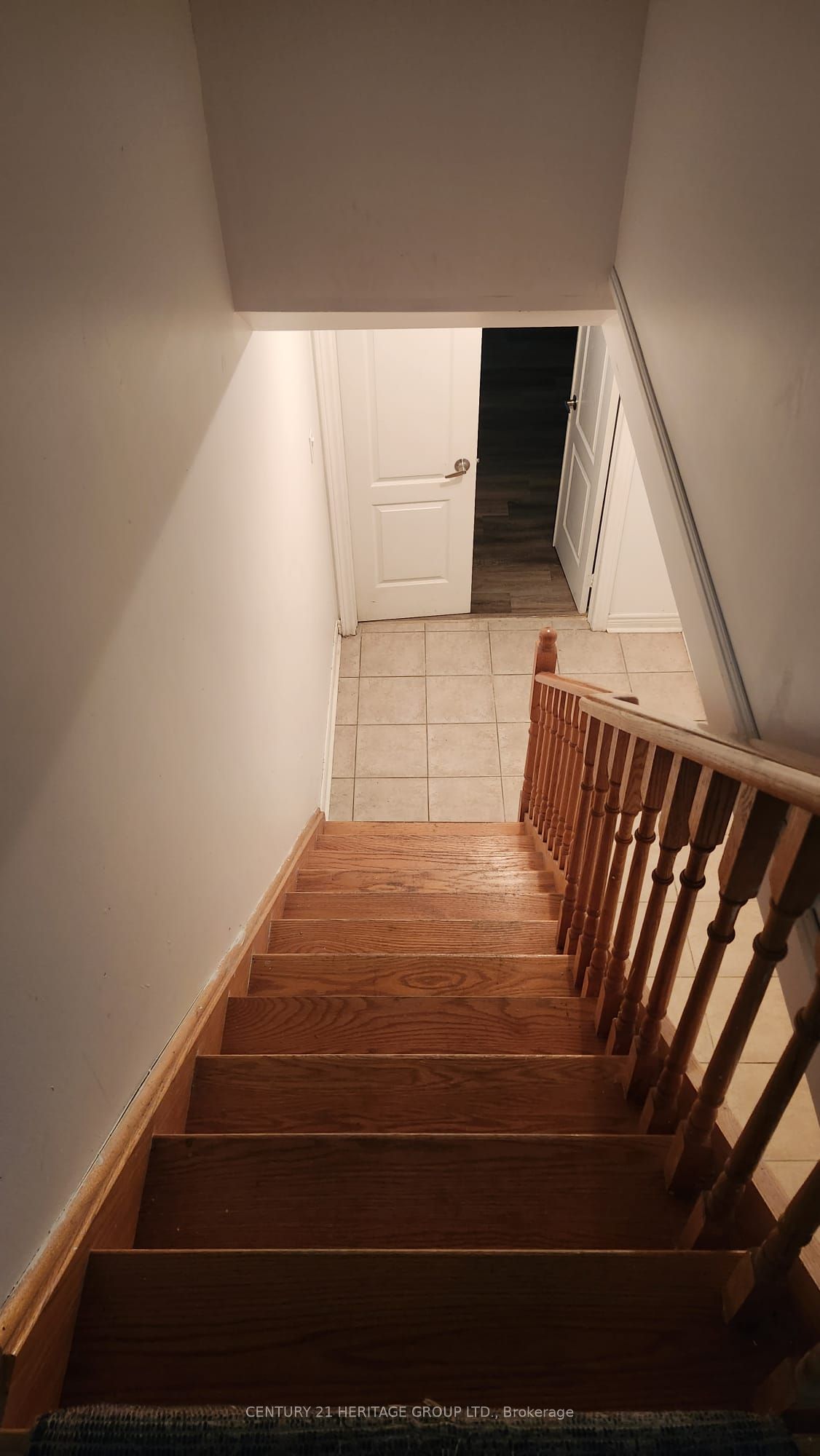 116 Marbella Road Lower Property Photo 4