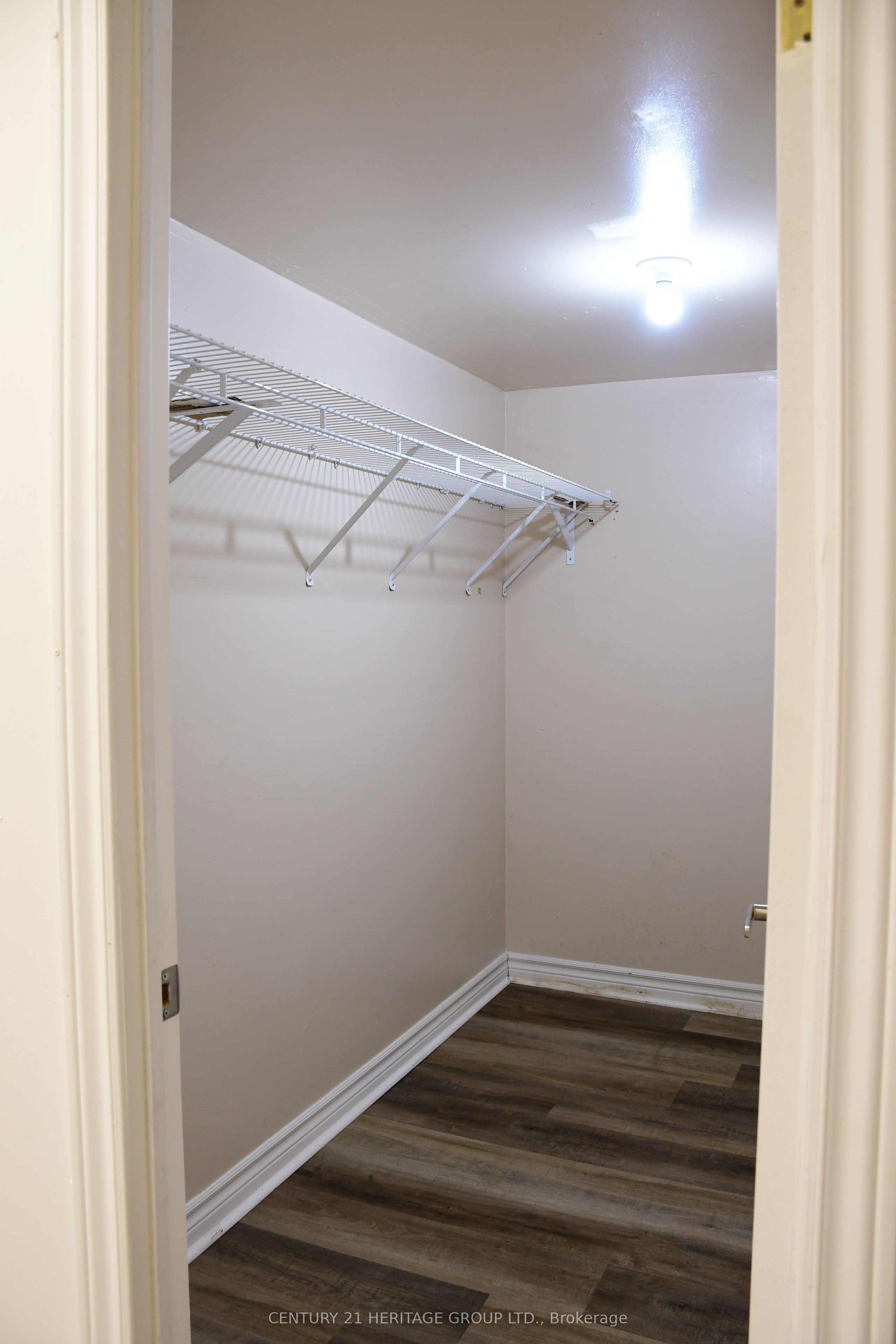 116 Marbella Road Lower Property Photo 14