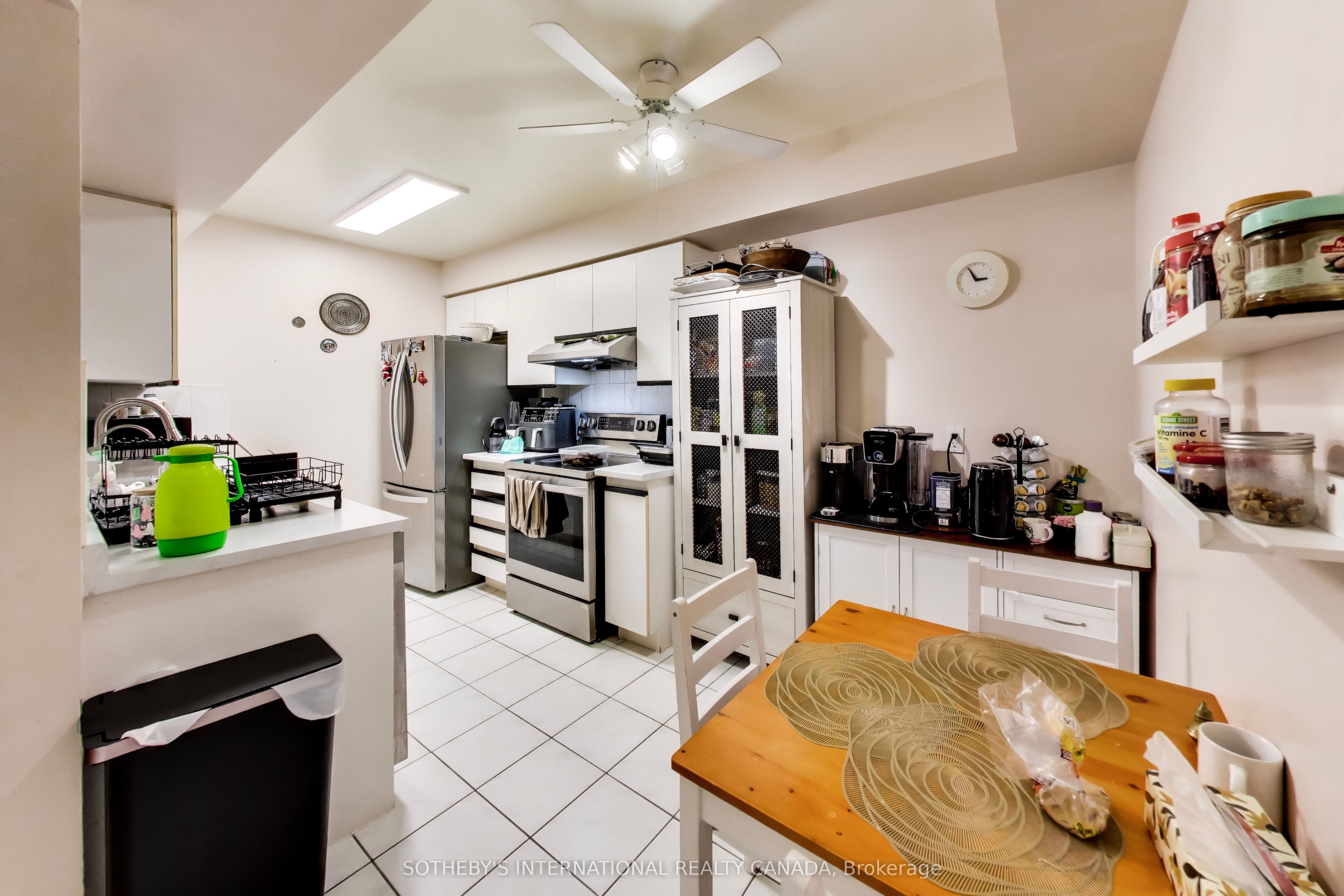 900 Steeles Avenue W 714 Property Photo 6